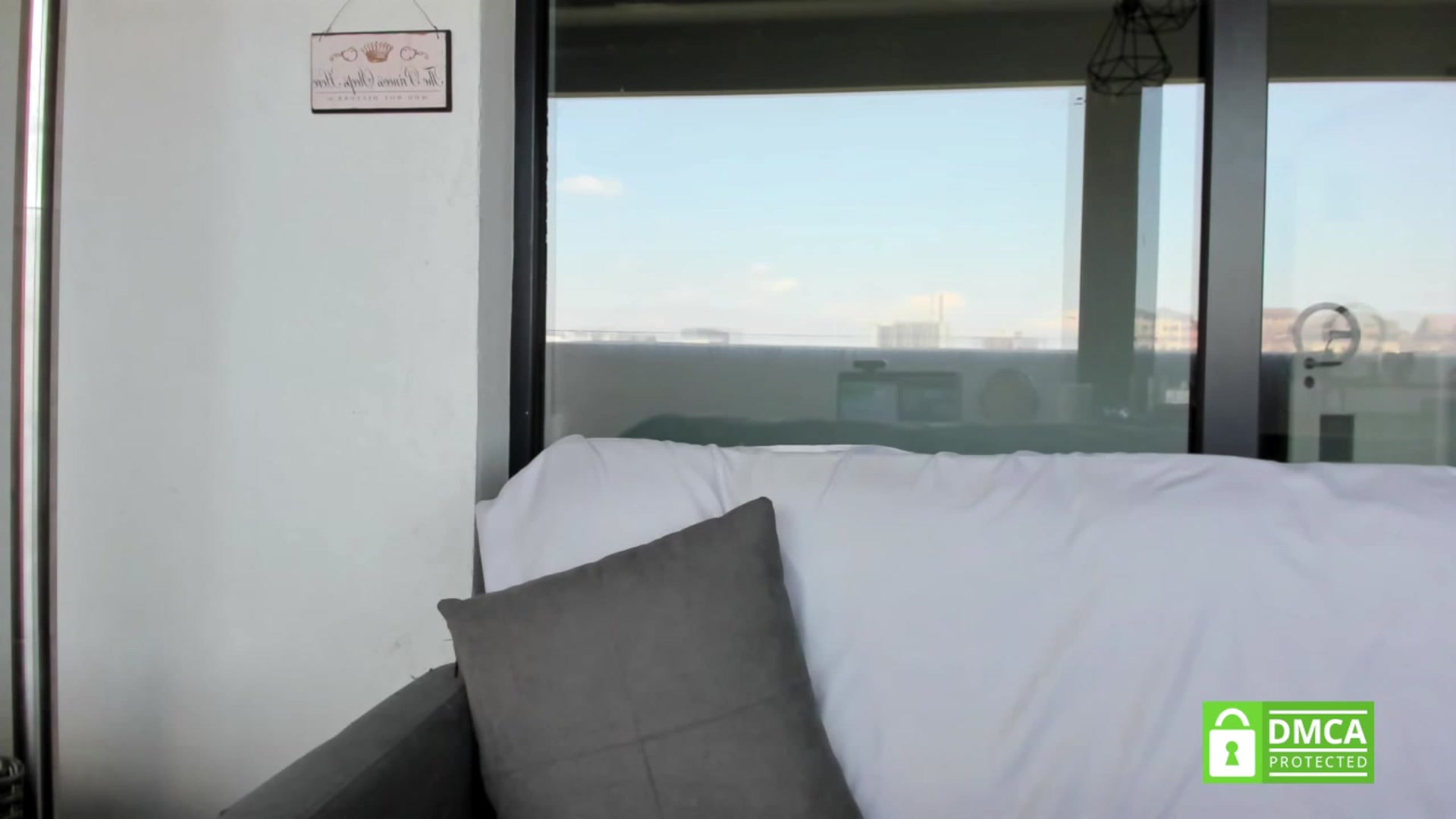 Gallery image thumbnail from BelovedKhlloe's myfreecams stream on, 06/20/2023, 10:40 image 17 of 20