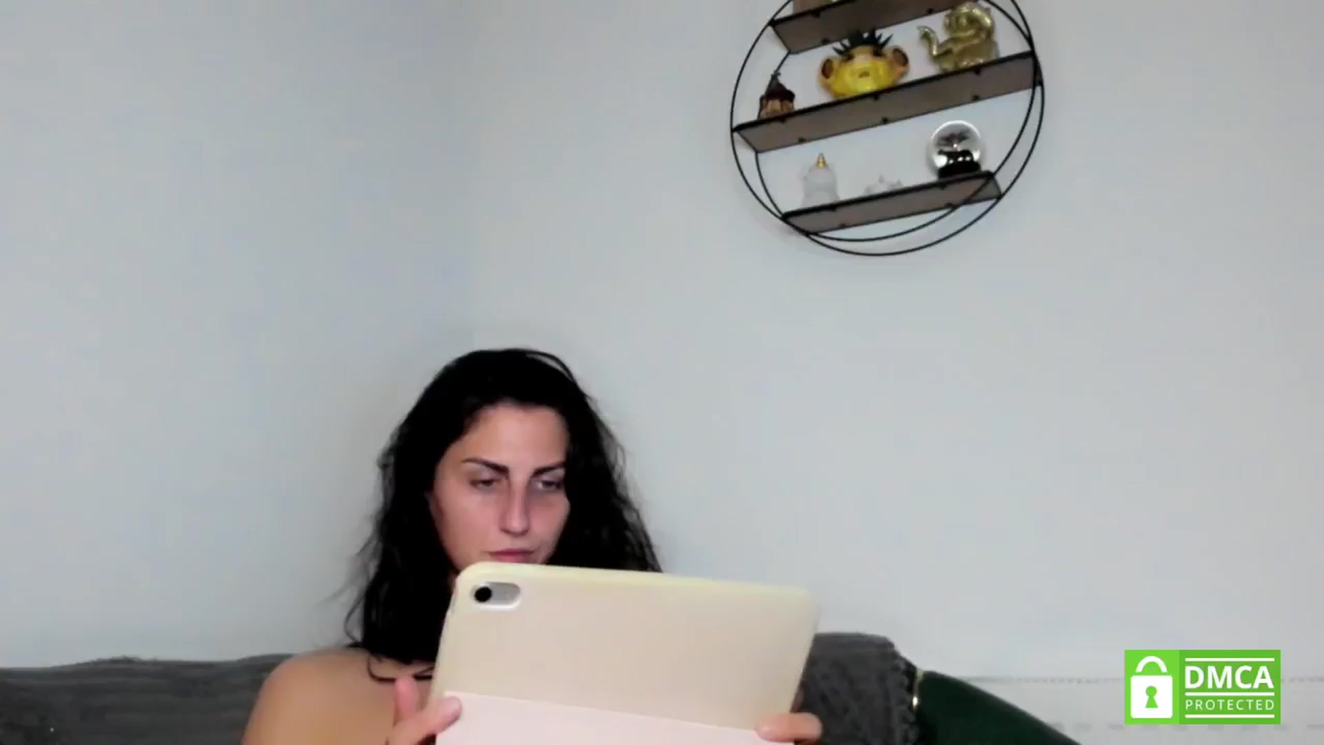 Gallery image thumbnail from BelovedKhlloe's myfreecams stream on, 10/05/2024, 22:48 image 18 of 20