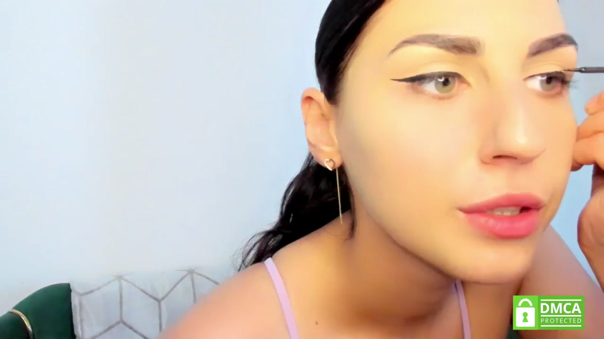 Gallery image thumbnail from BelovedKhlloe's myfreecams stream on, 10/13/2024, 12:41 image 9 of 20