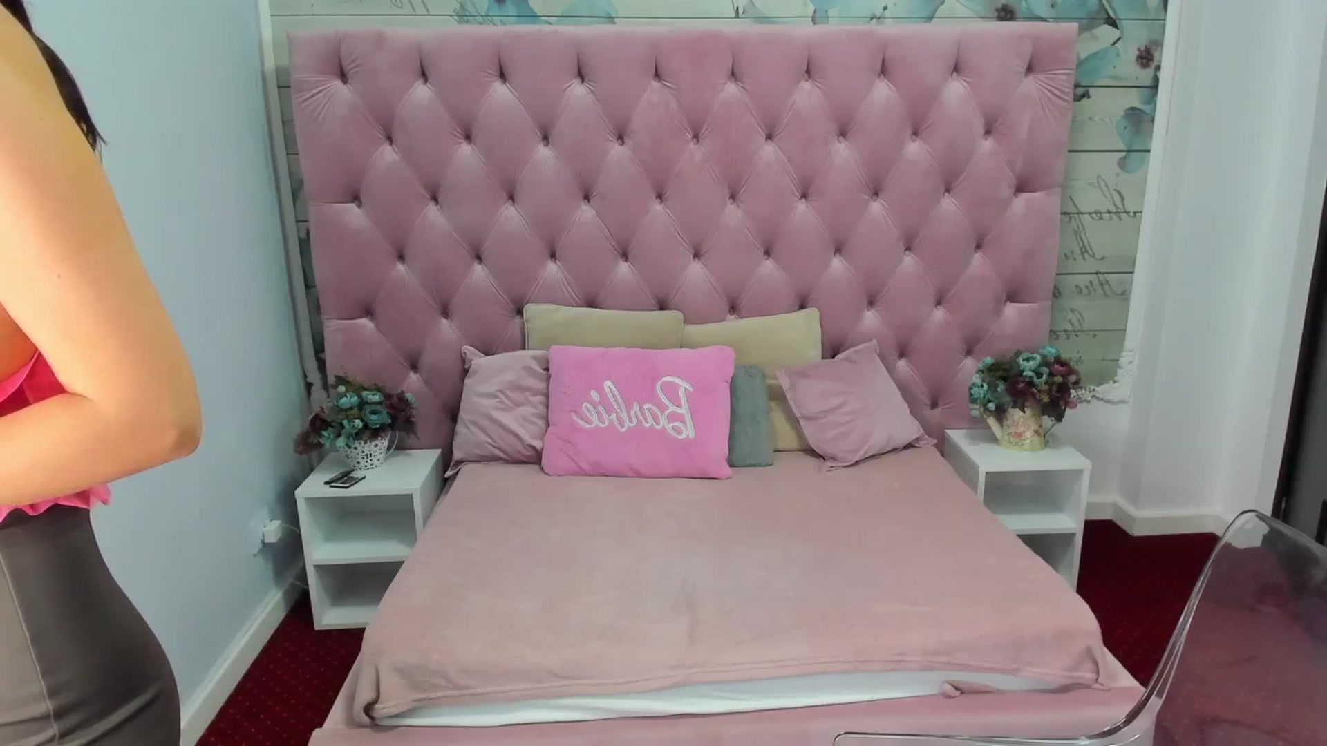 Gallery image thumbnail from BelovedKhlloe's myfreecams stream on, 11/26/2024, 07:20 image 14 of 20