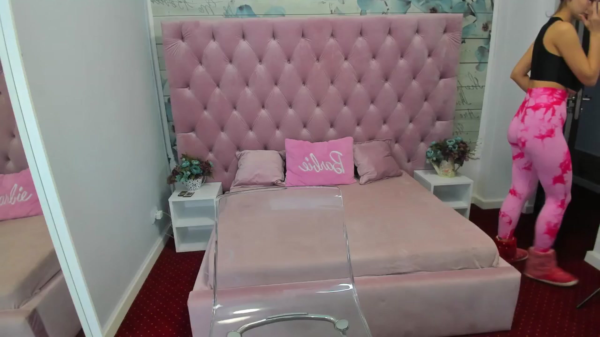 Gallery image thumbnail from BelovedKhlloe's myfreecams stream on, 12/22/2024, 11:47 image 1 of 20