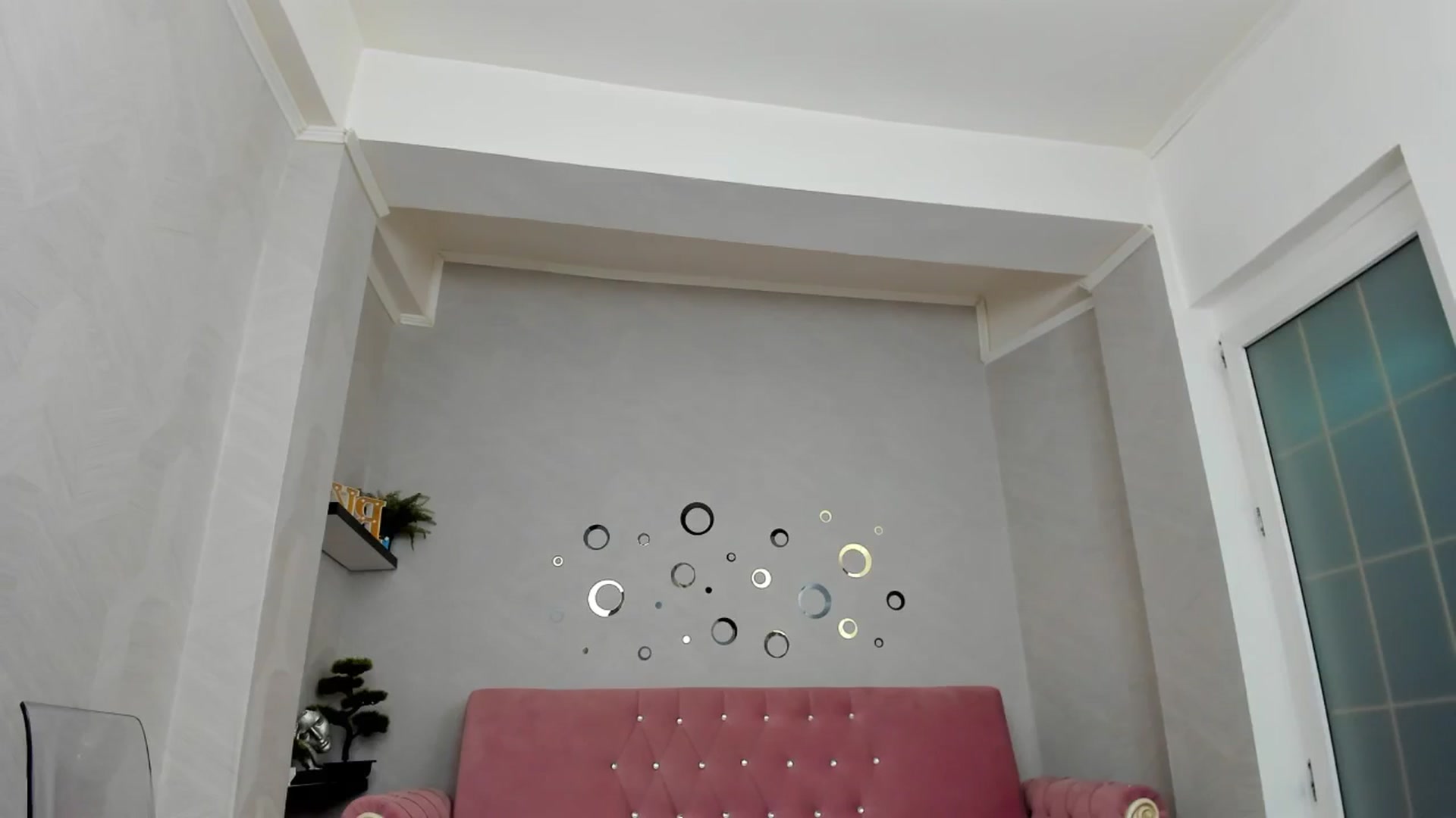 Gallery image thumbnail from BelovedKhlloe's myfreecams stream on, 10/26/2025, 24:29 image 11 of 20