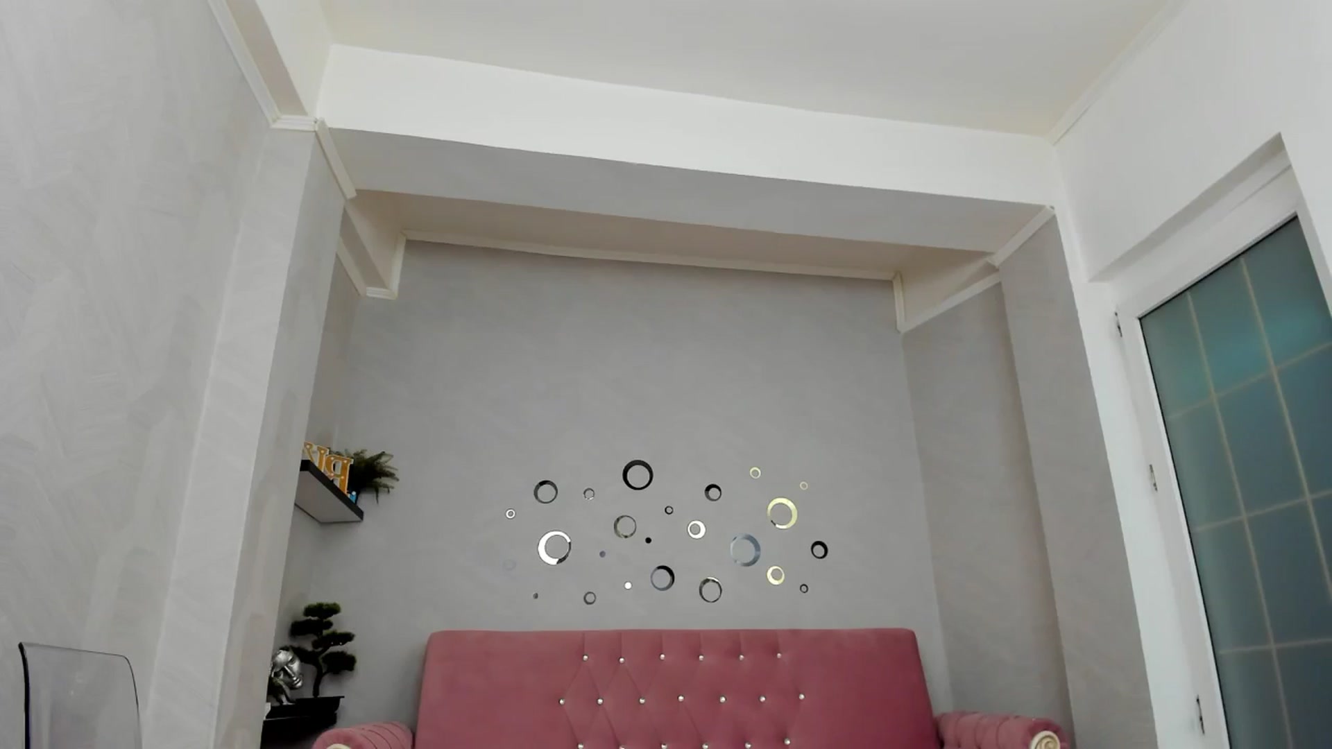 Gallery image thumbnail from BelovedKhlloe's myfreecams stream on, 10/26/2025, 24:29 image 12 of 20