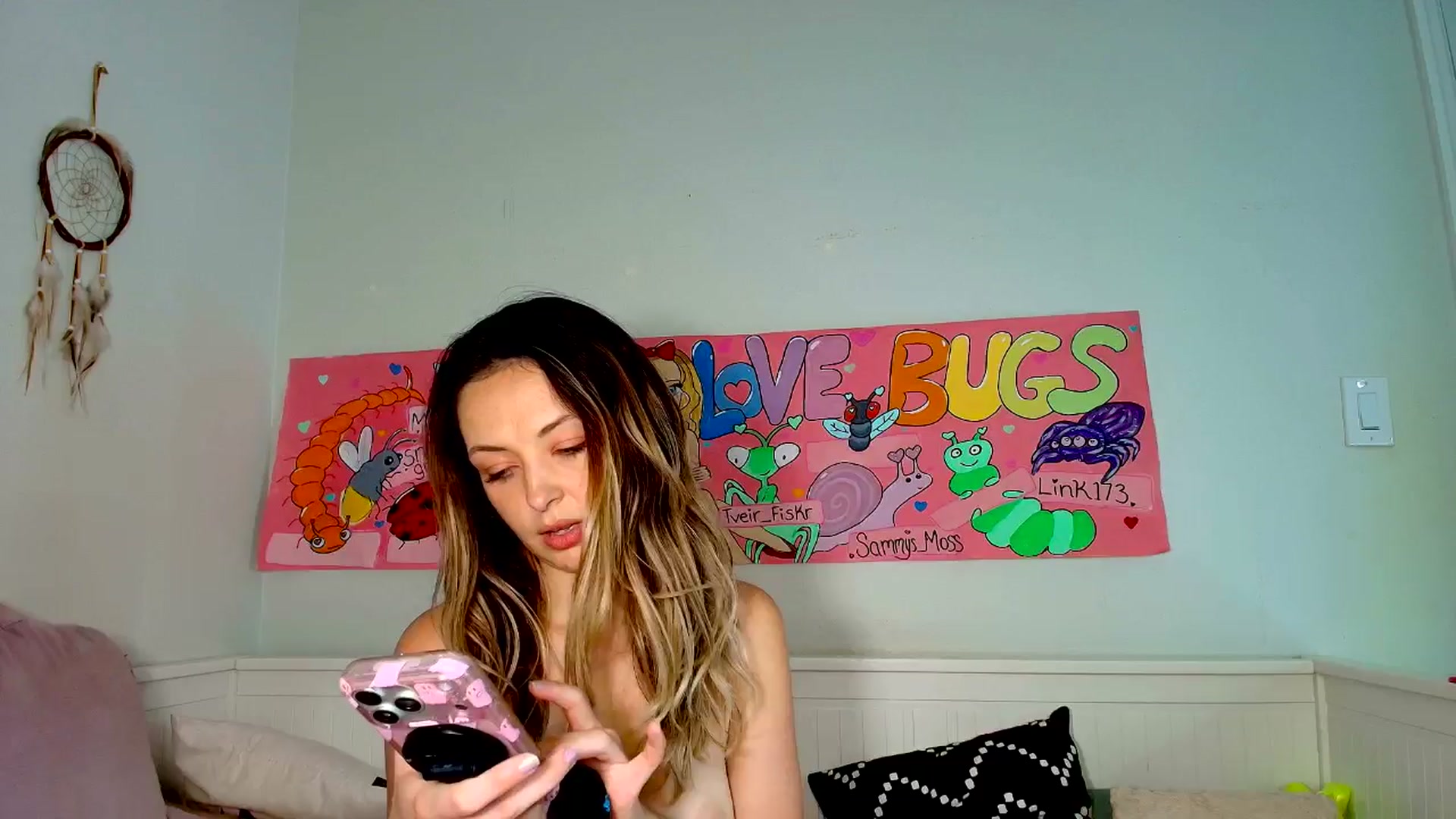 Gallery image thumbnail from Belphoebe's myfreecams stream on, 03/26/2026, 06:36 image 16 of 20