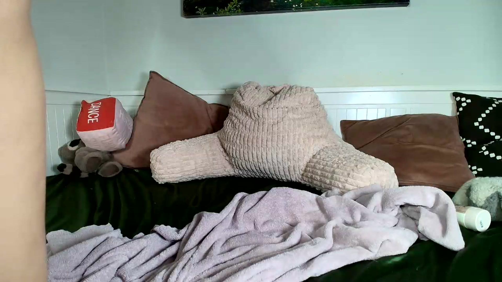 Gallery image thumbnail from Belphoebe's myfreecams stream on, 05/28/2026, 03:27 image 16 of 20