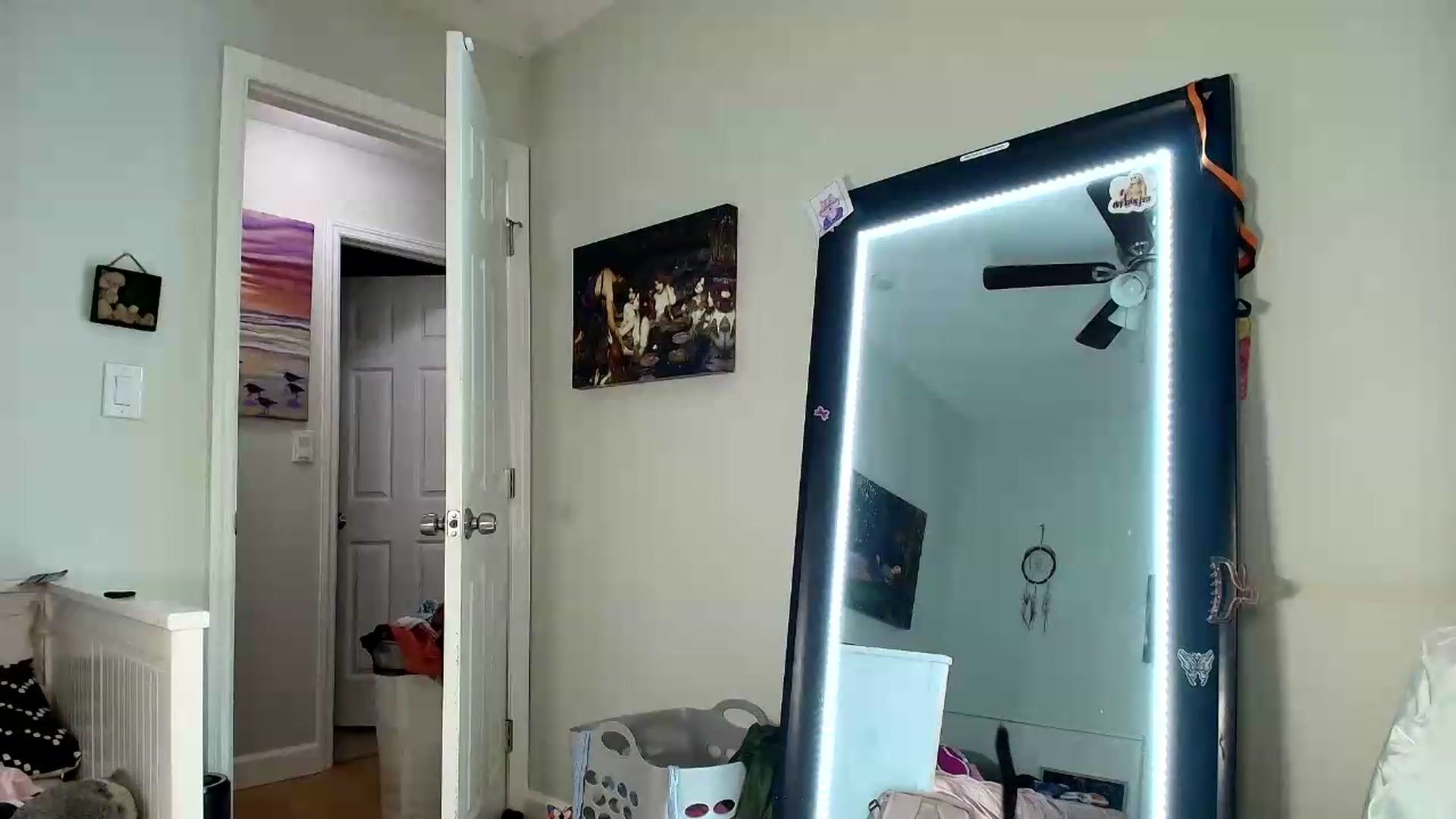 Gallery image thumbnail from Belphoebe's myfreecams stream on, 06/16/2026, 03:58 image 20 of 20