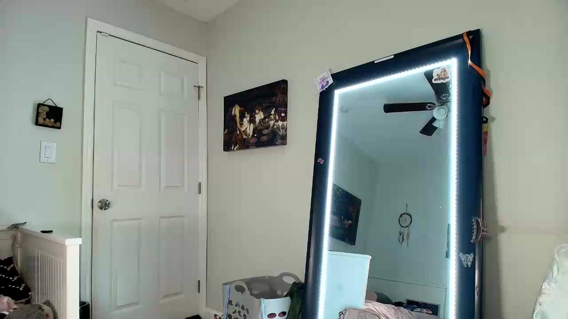 Gallery image thumbnail from Belphoebe's myfreecams stream on, 06/16/2026, 03:58 image 19 of 20
