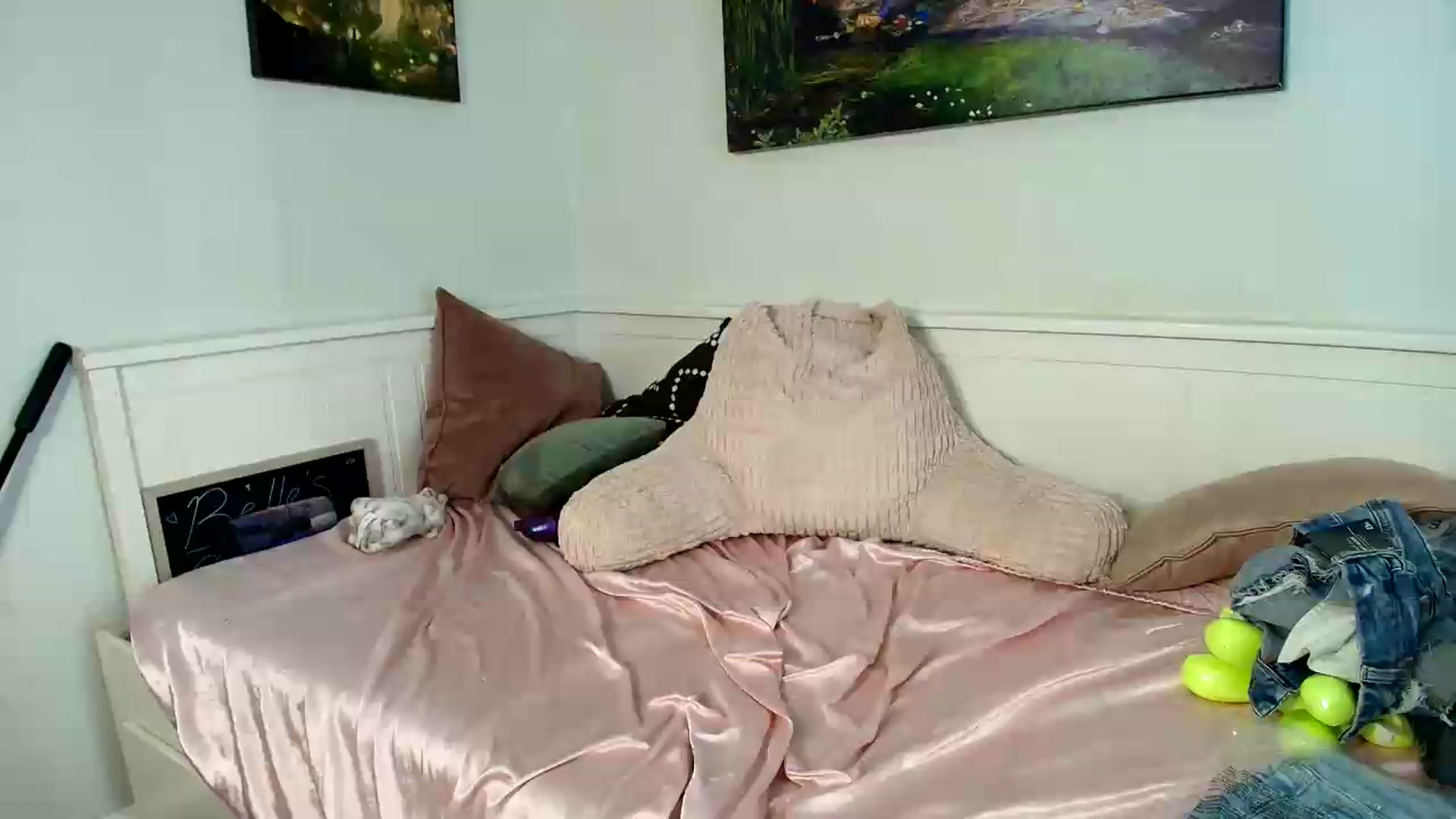 Gallery image thumbnail from Belphoebe's myfreecams stream on, 07/07/2026, 04:12 image 6 of 20