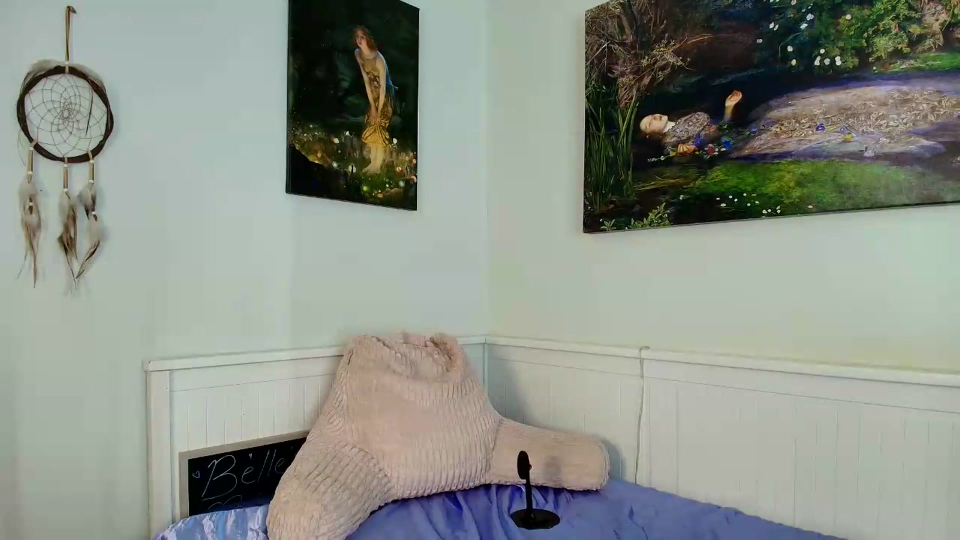 Gallery image thumbnail from Belphoebe's myfreecams stream on, 07/14/2026, 19:04 image 10 of 20