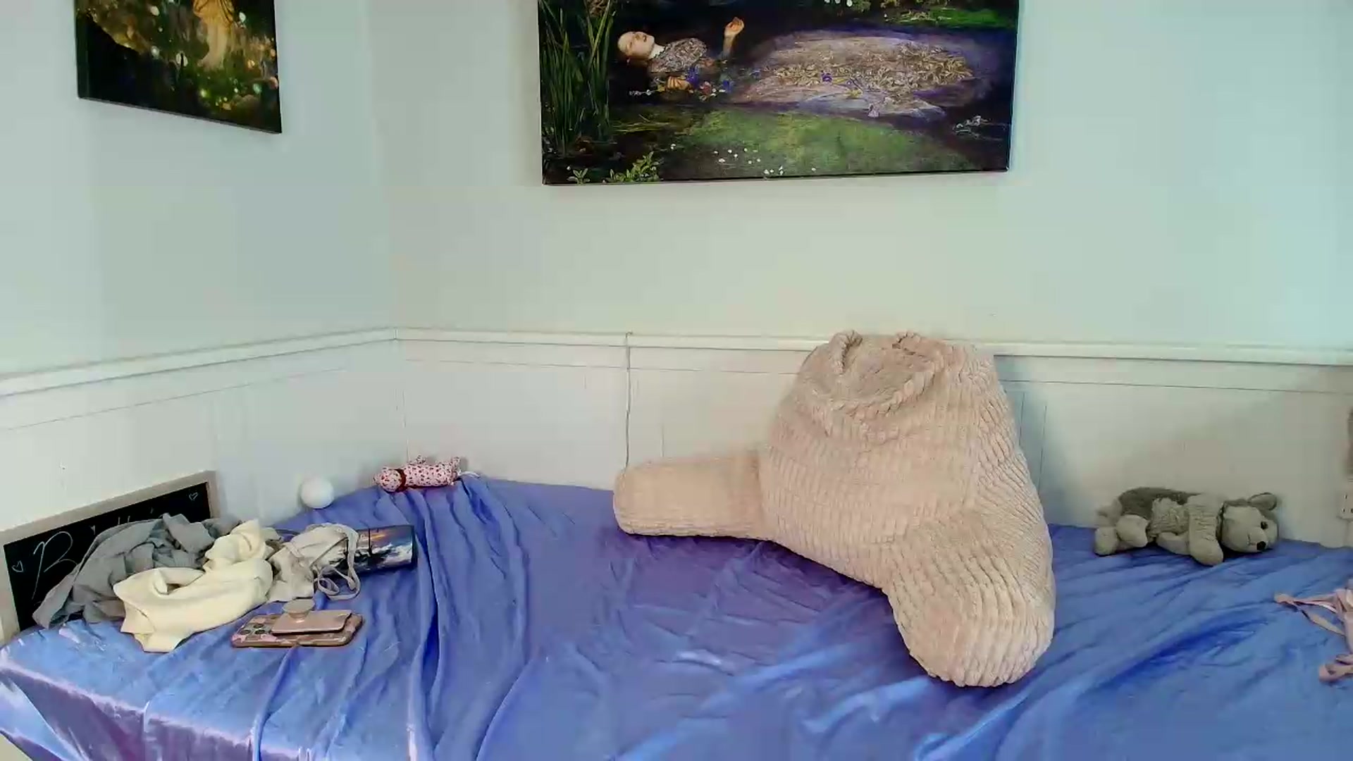 Gallery image thumbnail from Belphoebe's myfreecams stream on, 07/16/2026, 03:09 image 9 of 20