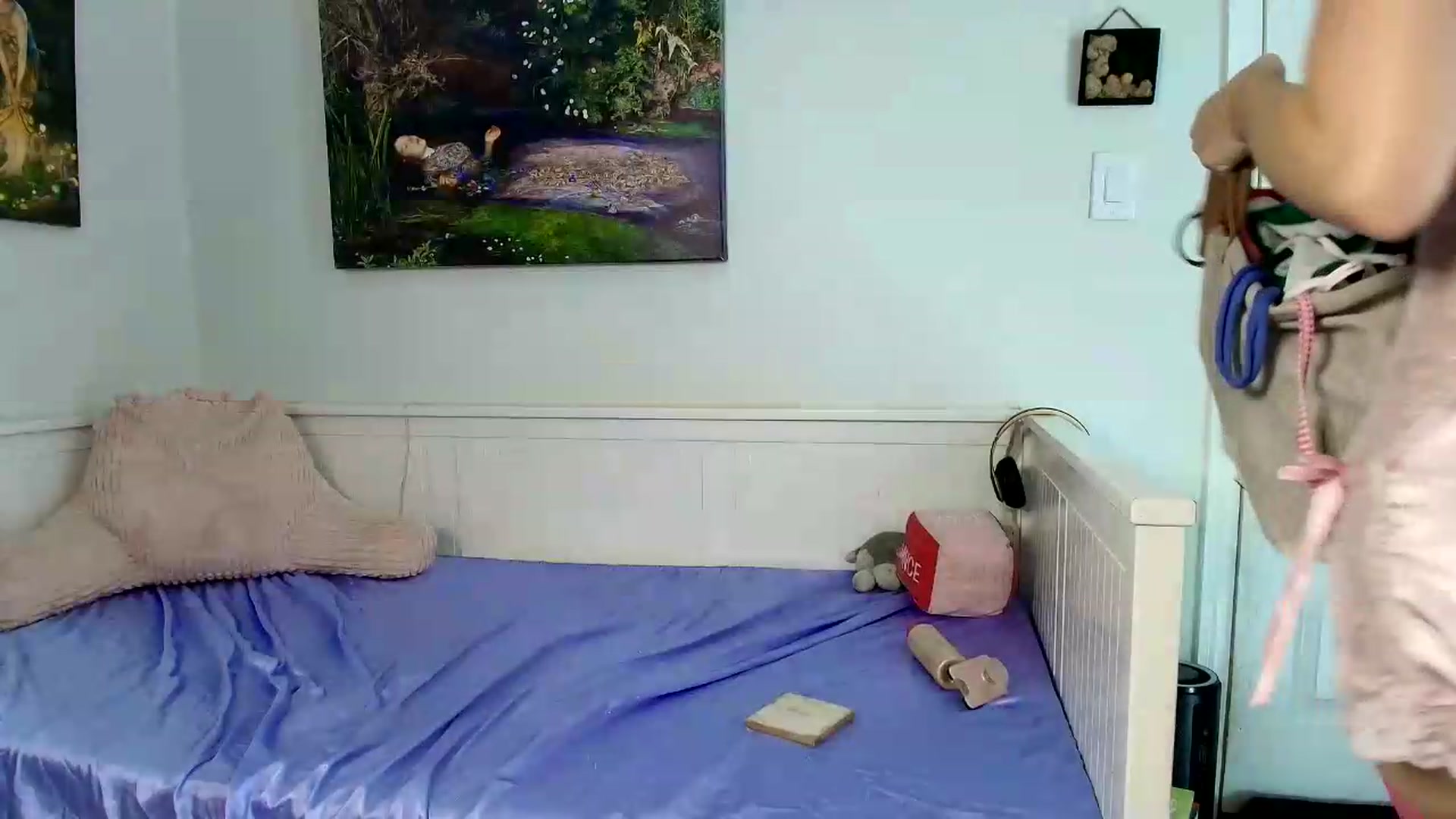 Gallery image thumbnail from Belphoebe's myfreecams stream on, 07/18/2026, 04:27 image 18 of 20