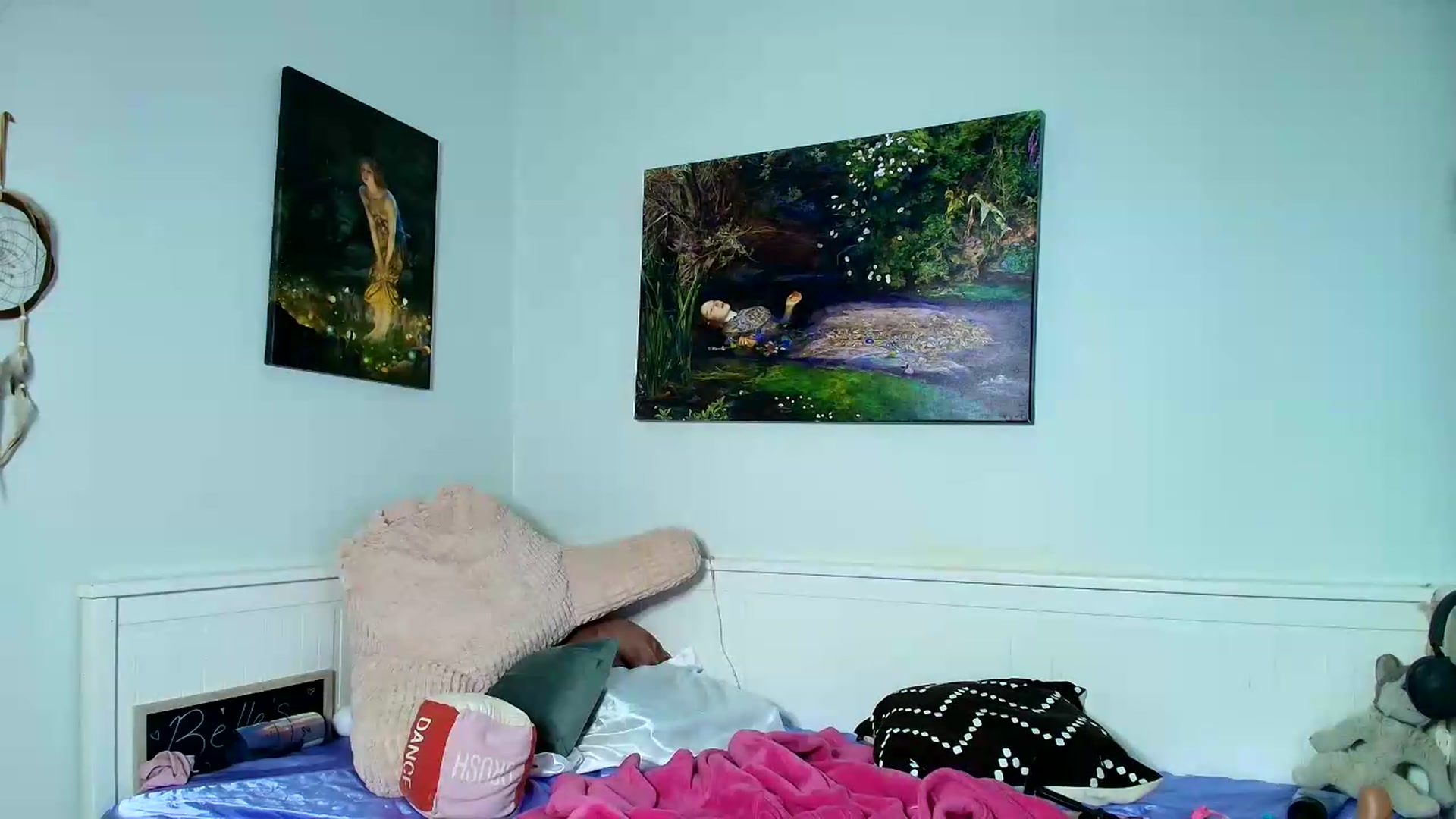 Gallery image thumbnail from Belphoebe's myfreecams stream on, 07/24/2026, 04:53 image 11 of 20