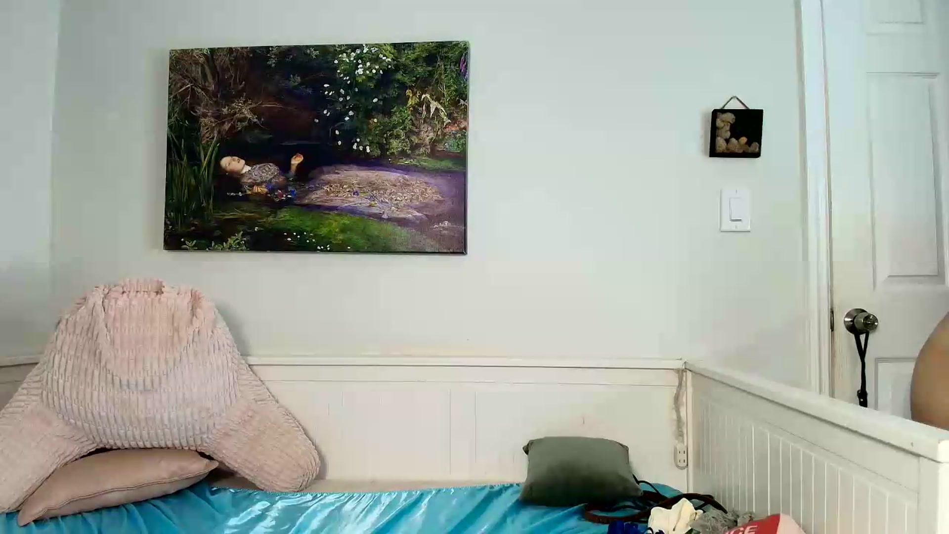 Gallery image thumbnail from Belphoebe's myfreecams stream on, 08/19/2026, 05:27 image 11 of 20