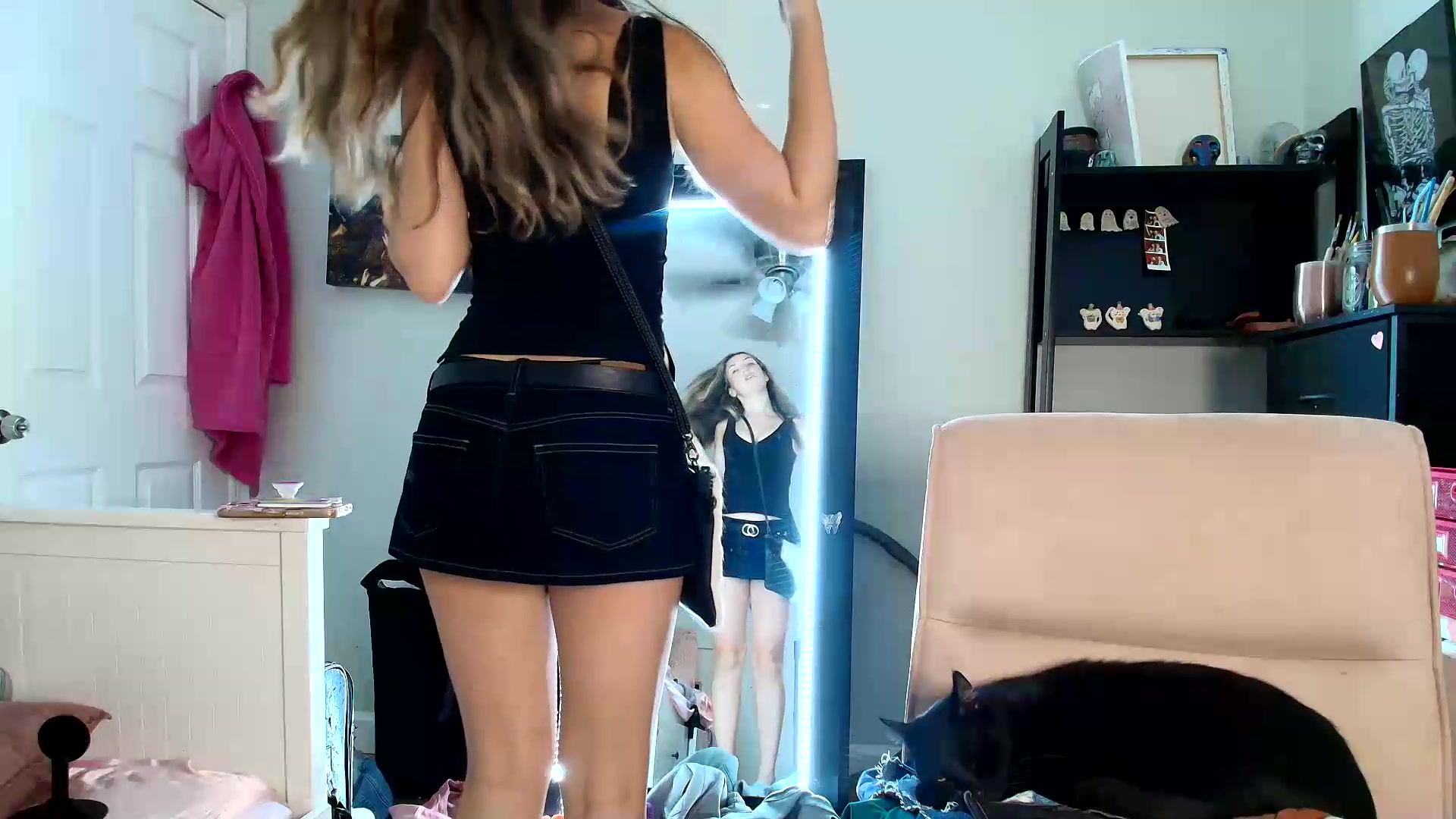 Gallery image thumbnail from Belphoebe's myfreecams stream on, 08/21/2026, 02:27 image 9 of 20