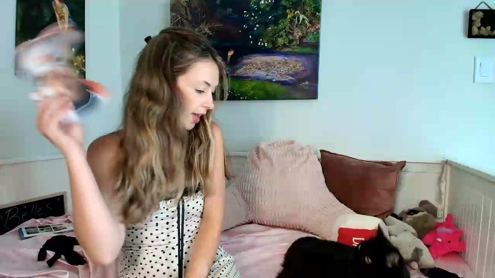 Gallery image thumbnail from Belphoebe's myfreecams stream on, 08/26/2026, 04:17 image 4 of 20