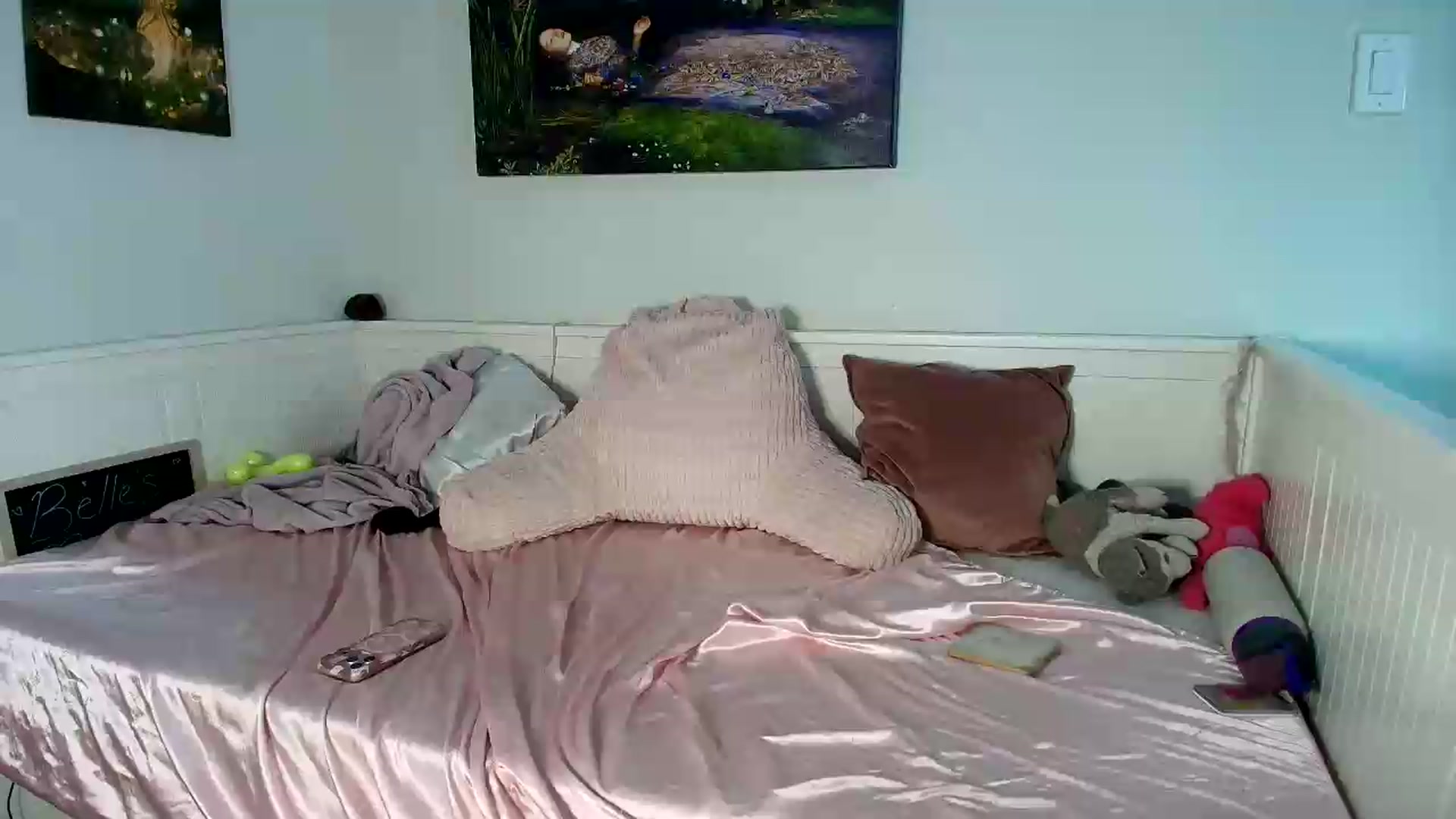 Gallery image thumbnail from Belphoebe's myfreecams stream on, 08/27/2026, 05:41 image 1 of 20