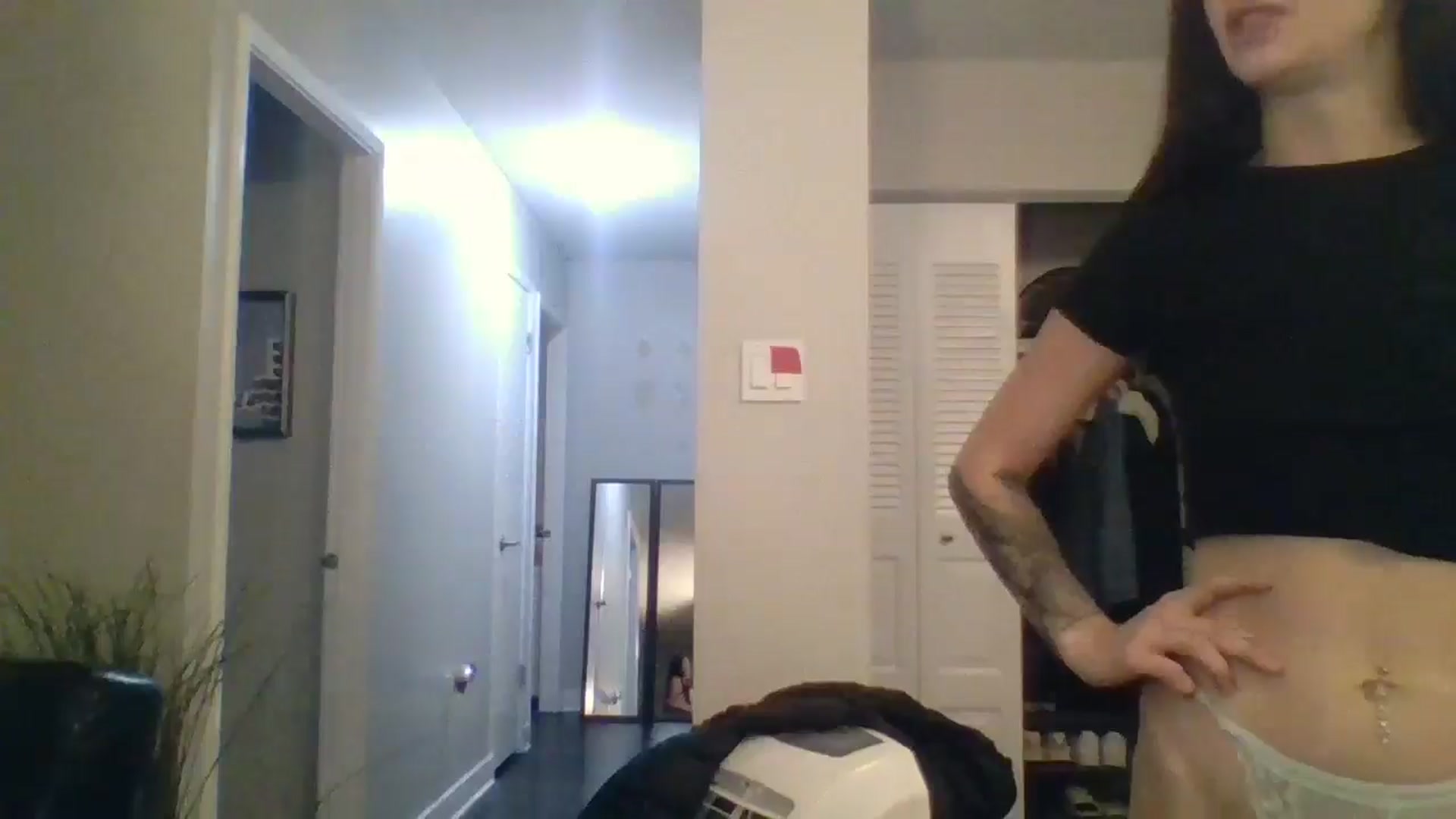 Gallery image thumbnail from Bendtoascend's myfreecams stream on, 09/22/2024, 07:28 image 15 of 20