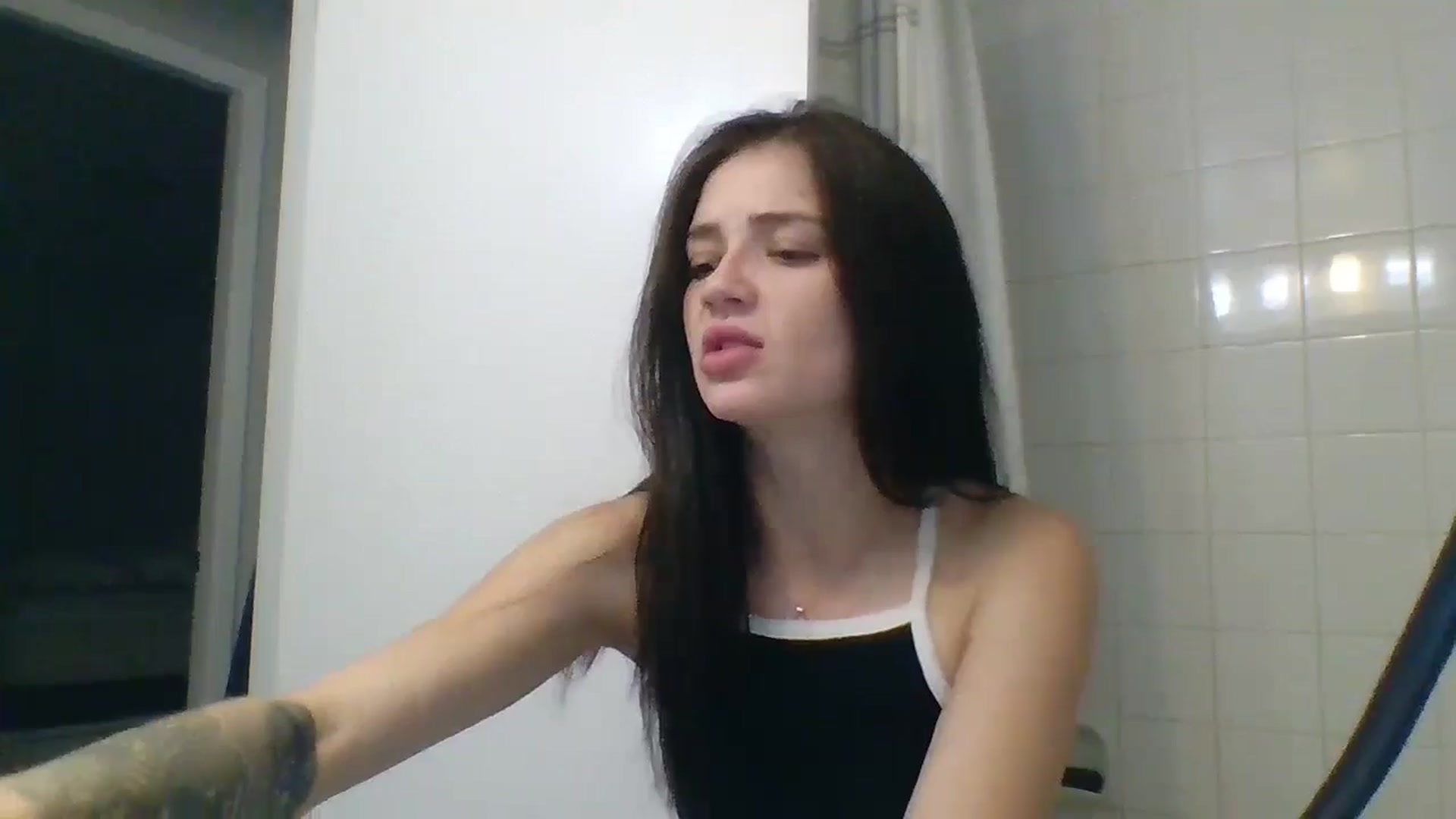 Gallery image thumbnail from Bendtoascend's myfreecams stream on, 09/27/2024, 03:44 image 6 of 20