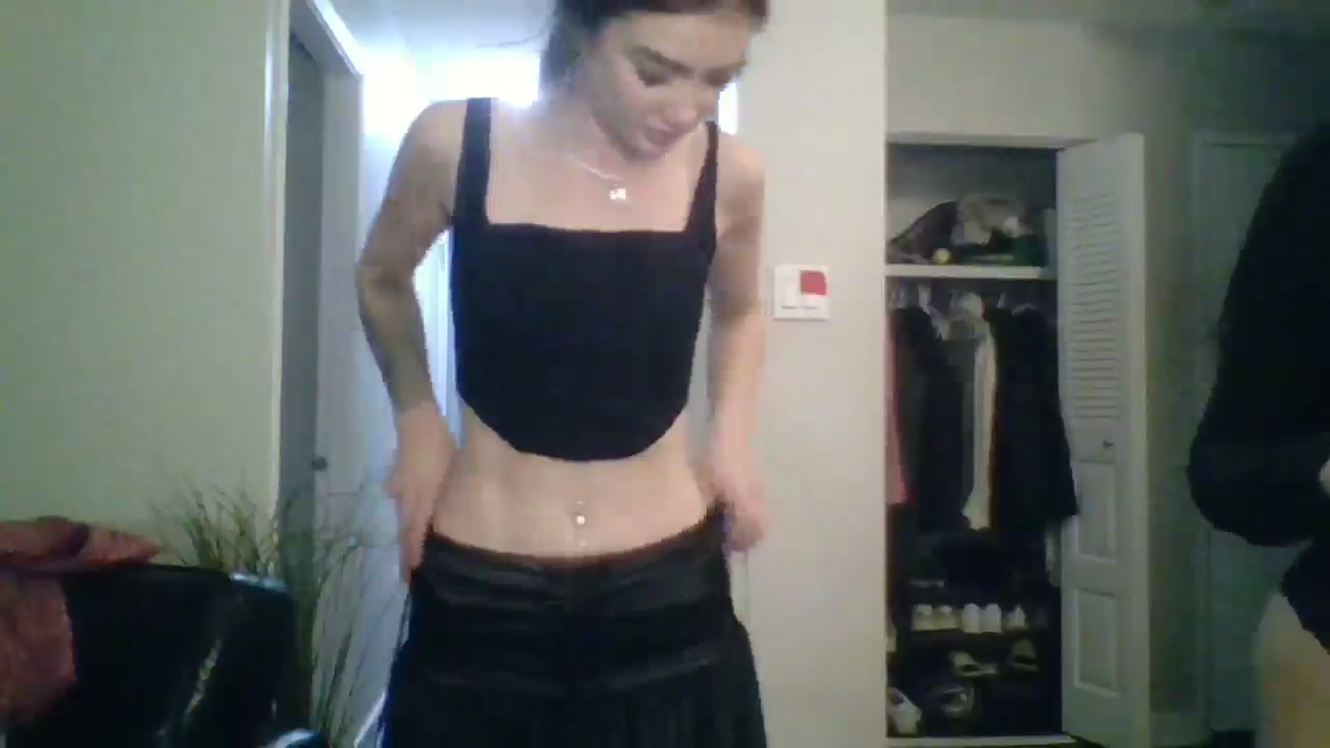 Gallery image thumbnail from Bendtoascend's myfreecams stream on, 09/29/2024, 07:48 image 11 of 20