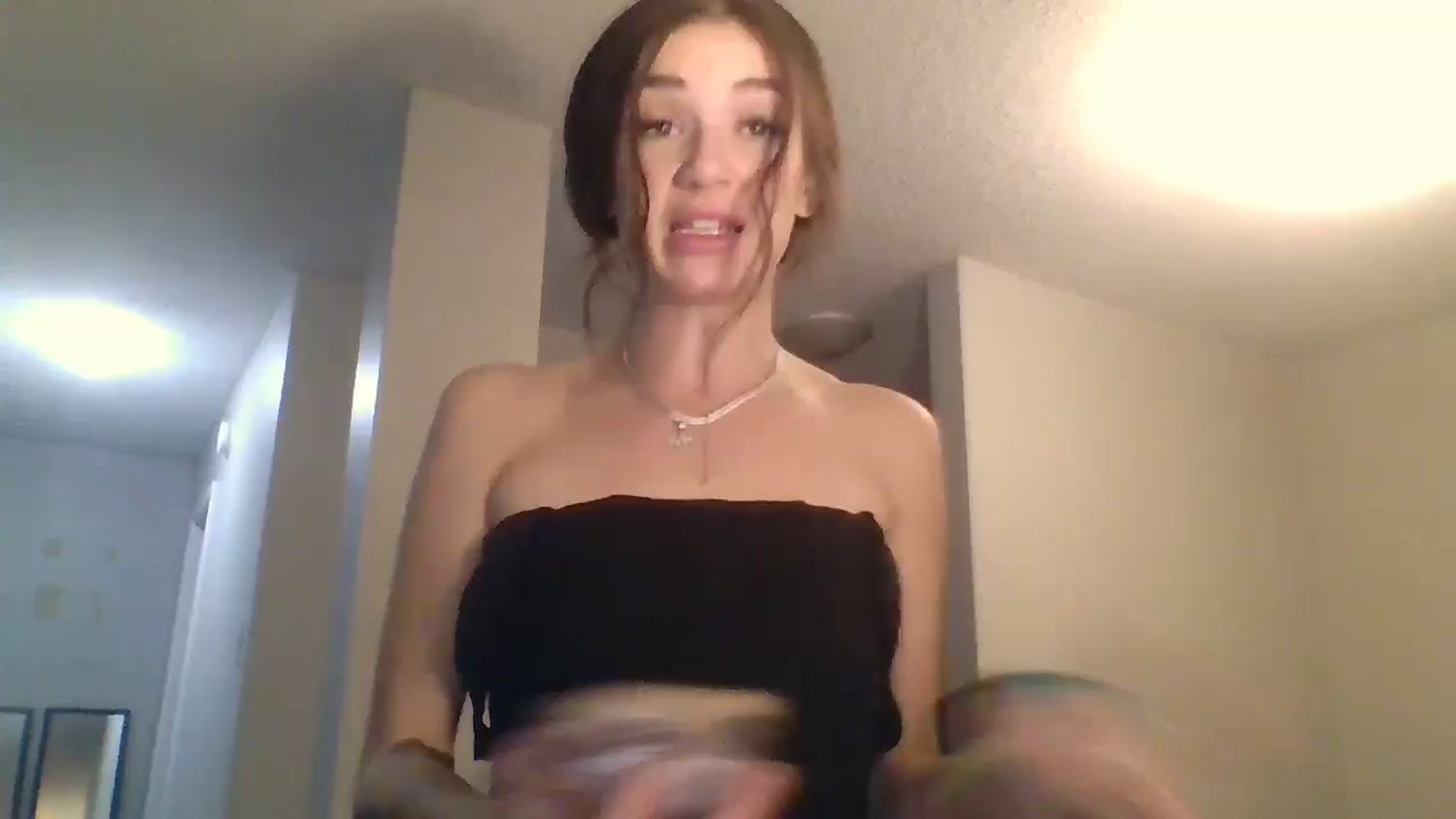 Gallery image thumbnail from Bendtoascend's myfreecams stream on, 09/29/2024, 08:32 image 18 of 20