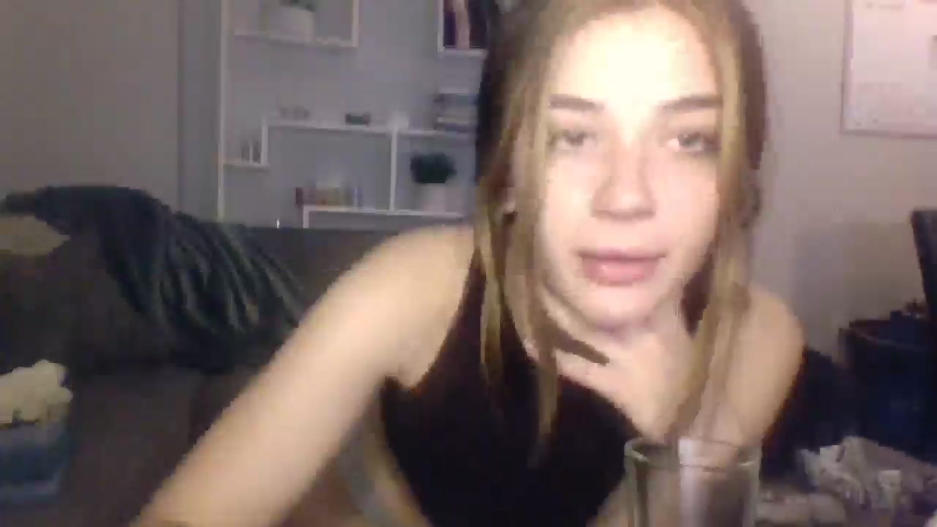 Gallery image thumbnail from Bendtoascend's myfreecams stream on, 05/15/2025, 05:06 image 12 of 20