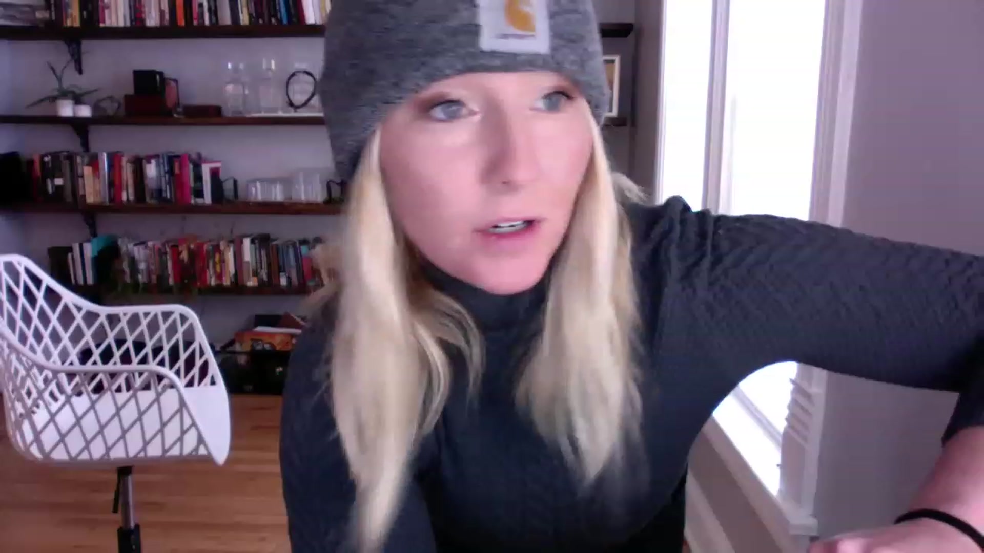 Gallery image thumbnail from BendyBlonde1's myfreecams stream on, 12/15/2022, 18:54 image 3 of 20
