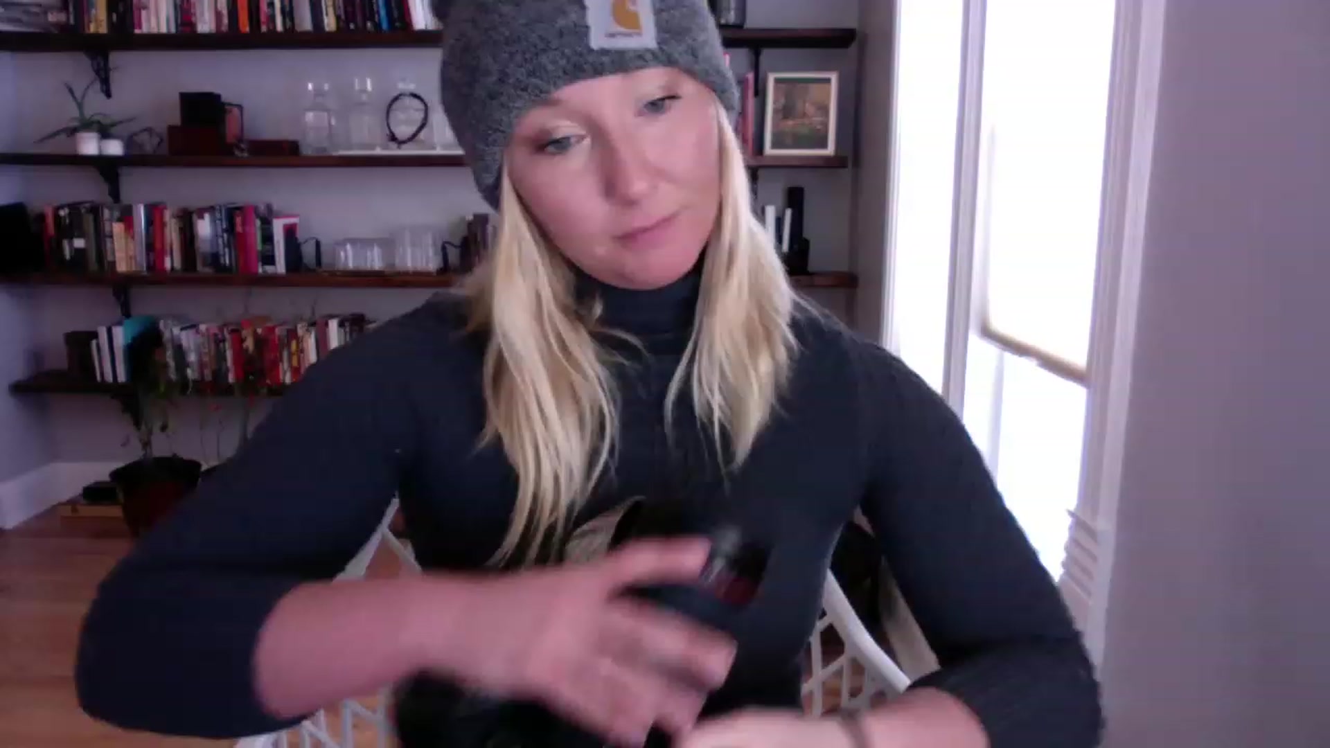 Gallery image thumbnail from BendyBlonde1's myfreecams stream on, 12/15/2022, 18:54 image 17 of 20