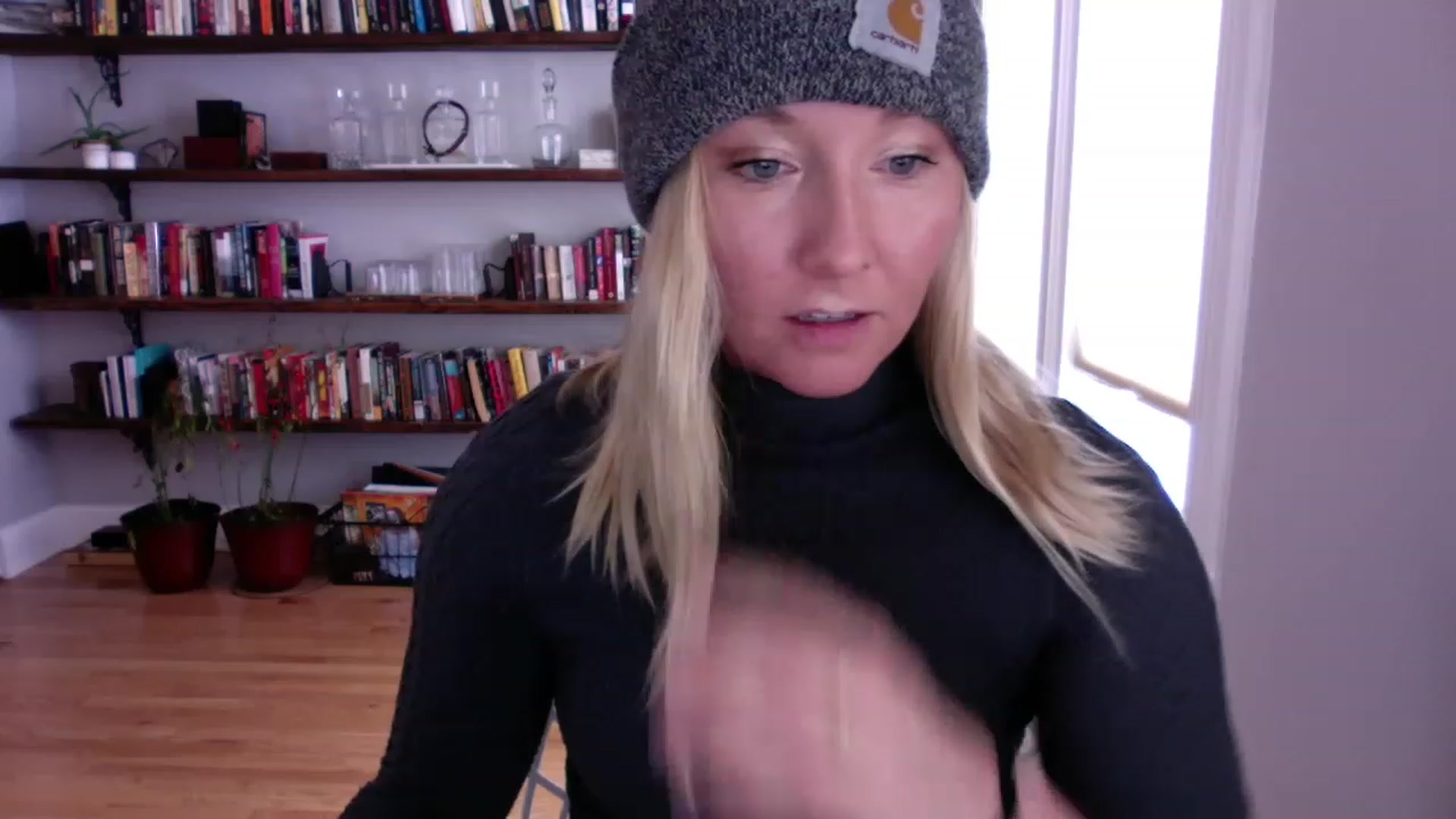 Gallery image thumbnail from BendyBlonde1's myfreecams stream on, 12/15/2022, 19:43 image 2 of 20