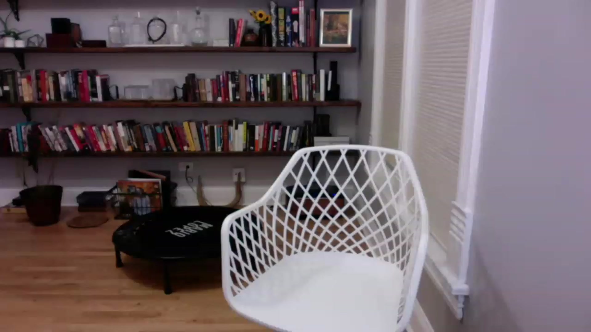Gallery image thumbnail from BendyBlonde1's myfreecams stream on, 12/23/2022, 03:35 image 15 of 20