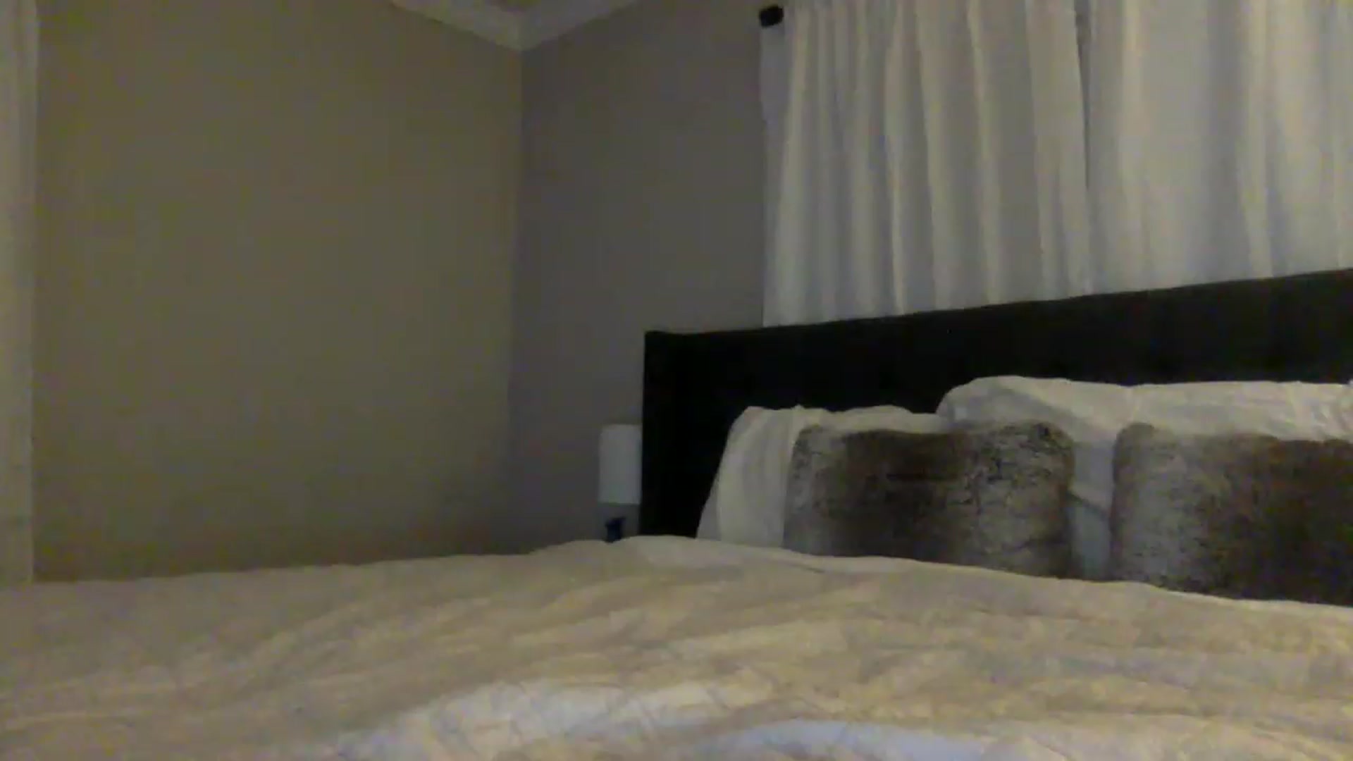 Gallery image thumbnail from BendyBlonde1's myfreecams stream on, 12/23/2022, 05:04 image 10 of 20