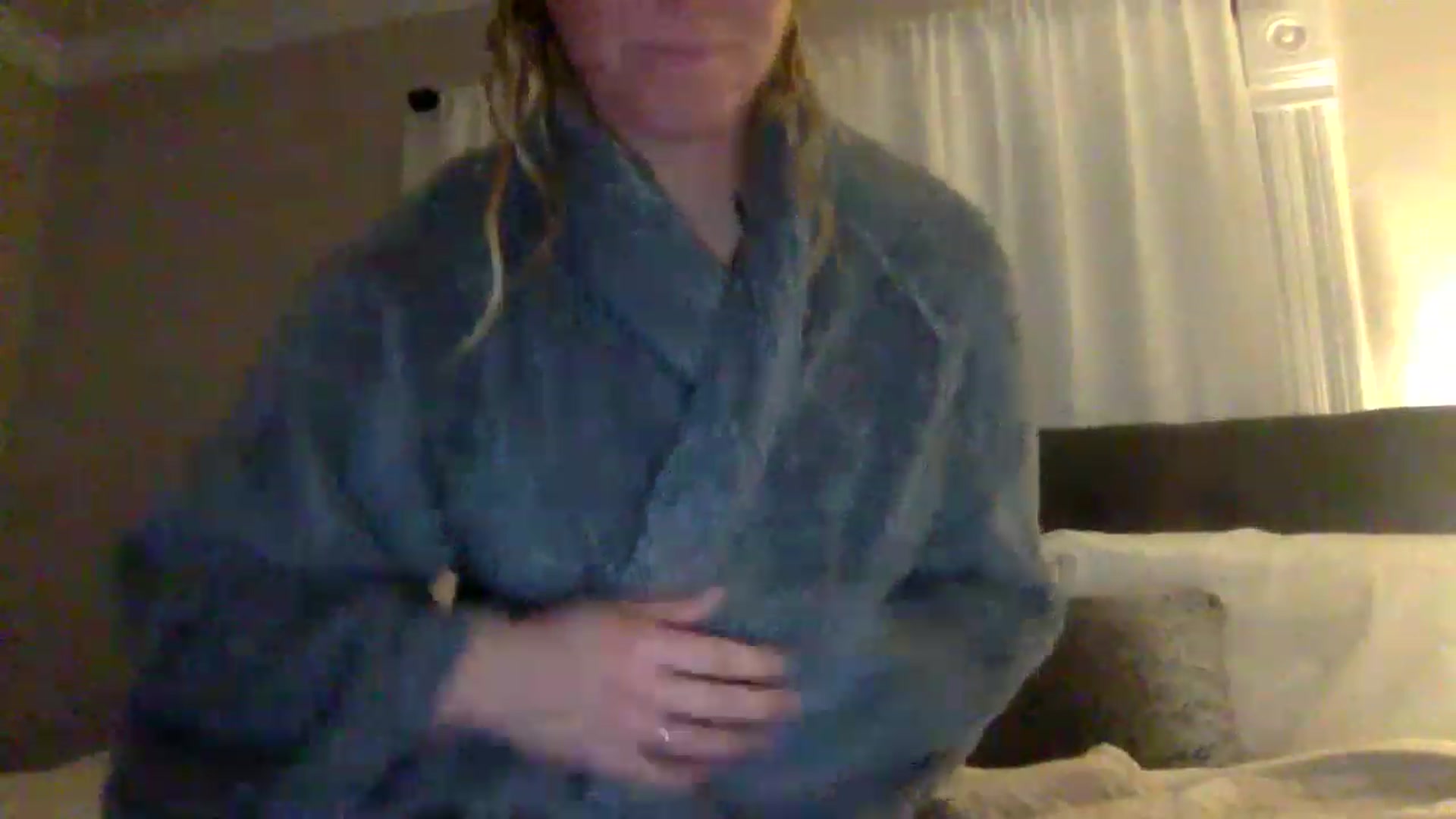 Gallery image thumbnail from BendyBlonde1's myfreecams stream on, 12/23/2022, 05:04 image 9 of 20