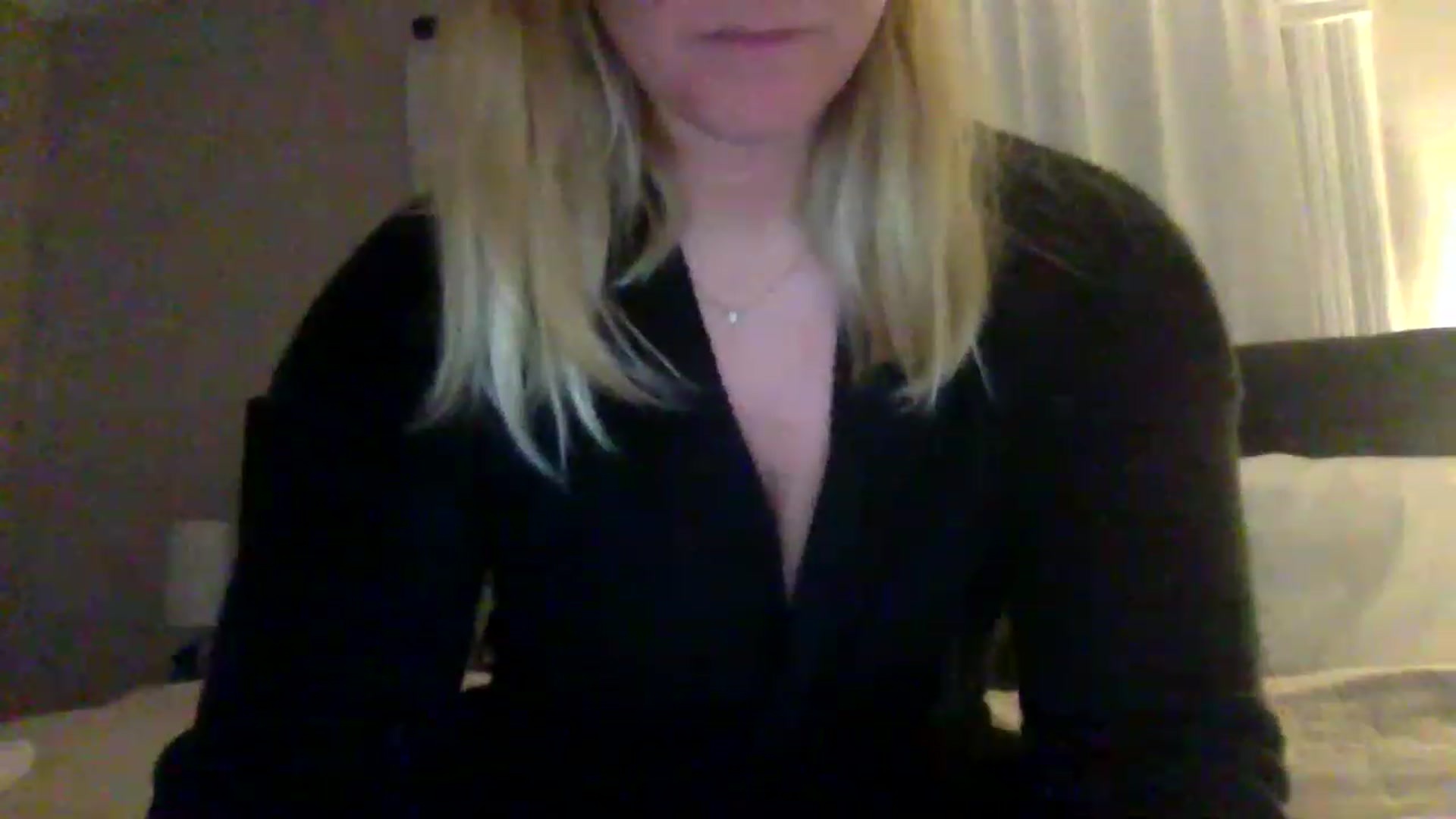 Gallery image thumbnail from BendyBlonde1's myfreecams stream on, 12/23/2022, 05:04 image 20 of 20