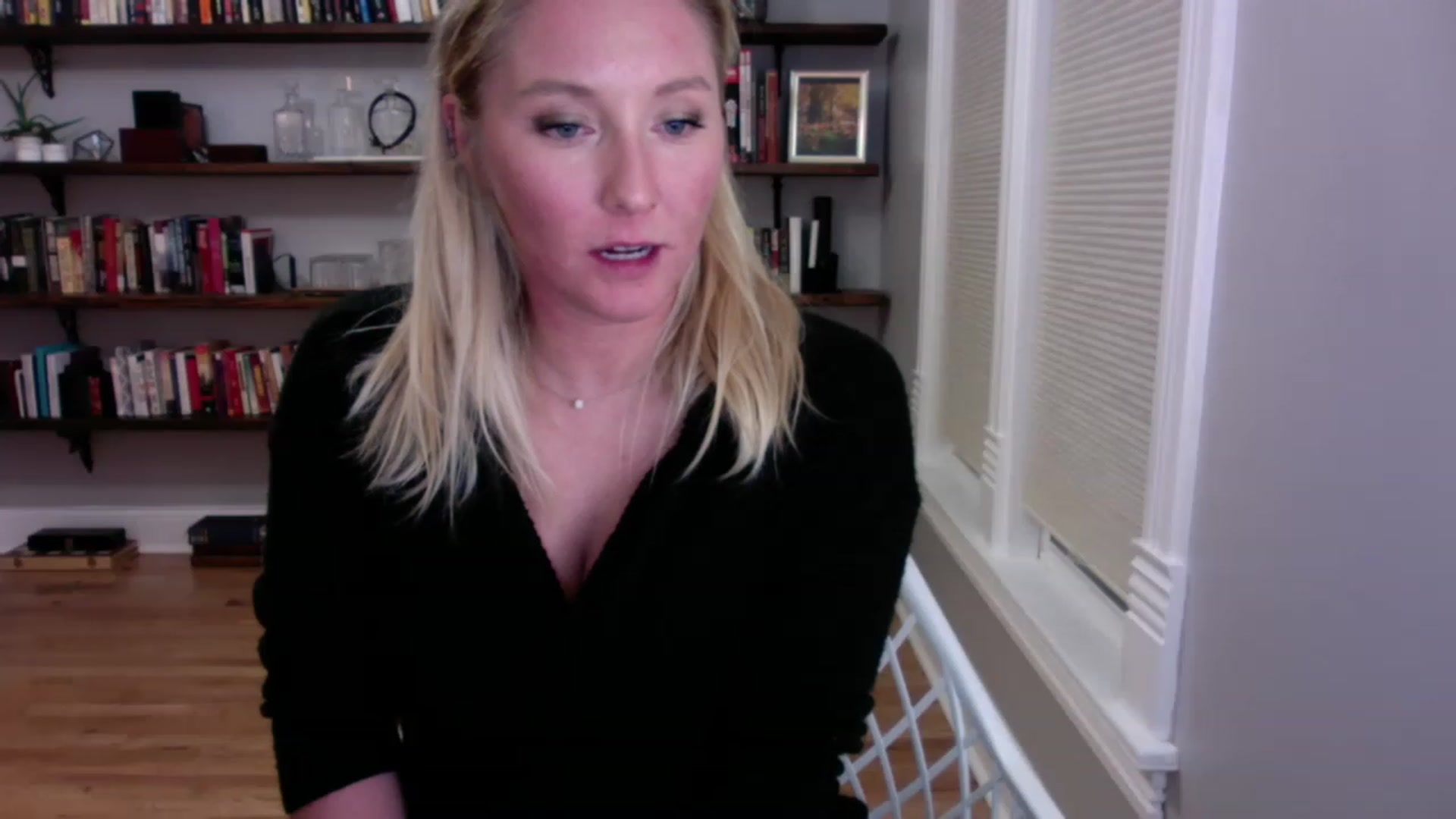 Gallery image thumbnail from BendyBlonde1's myfreecams stream on, 12/24/2022, 08:16 image 14 of 20