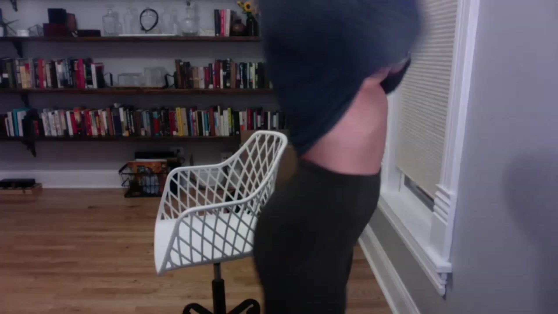 Gallery image thumbnail from BendyBlonde1's myfreecams stream on, 12/29/2022, 24:28 image 3 of 20