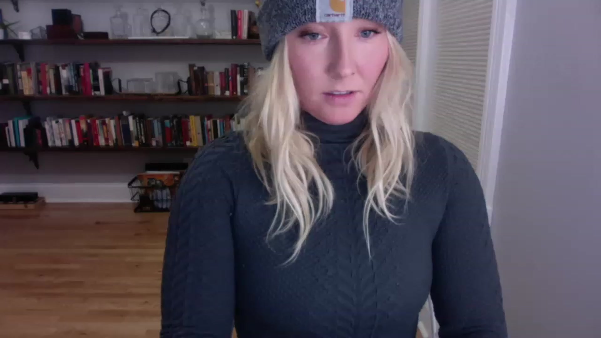 Gallery image thumbnail from BendyBlonde1's myfreecams stream on, 12/29/2022, 24:28 image 4 of 20