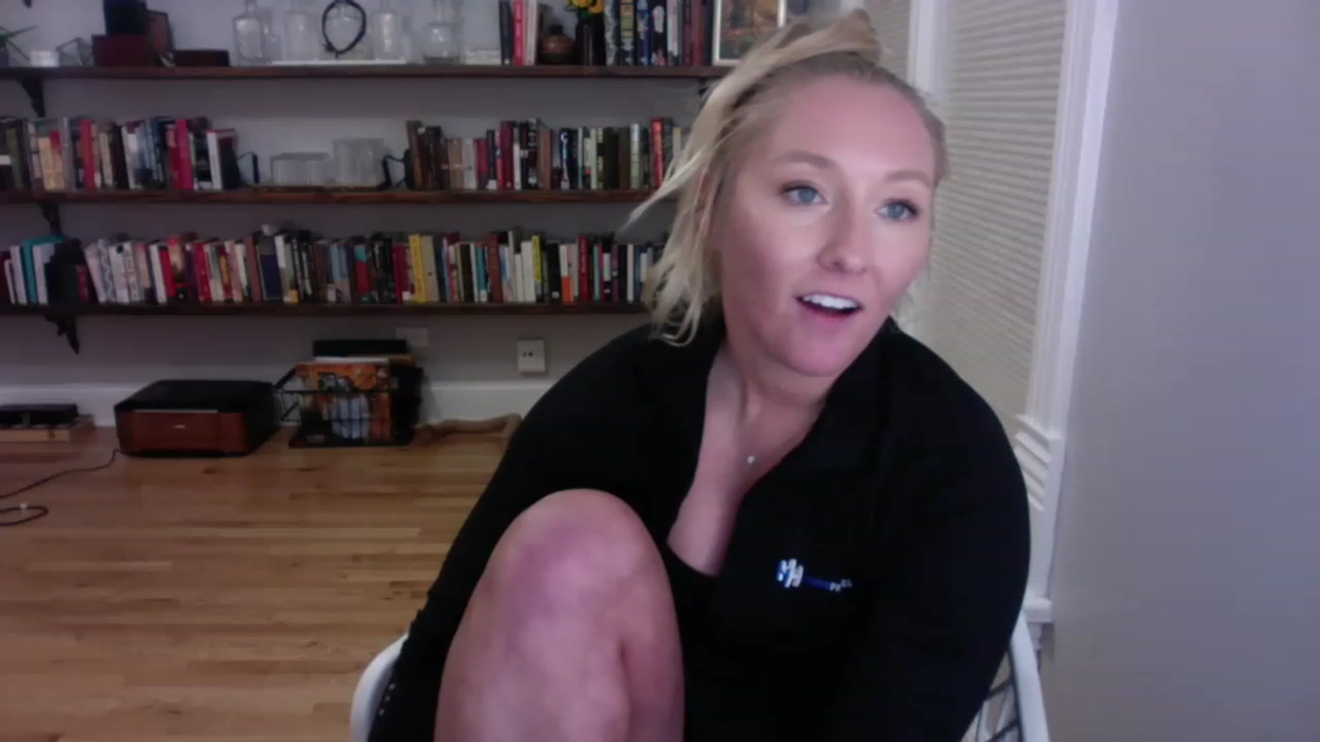 Gallery image thumbnail from BendyBlonde1's myfreecams stream on, 01/04/2023, 05:28 image 2 of 20