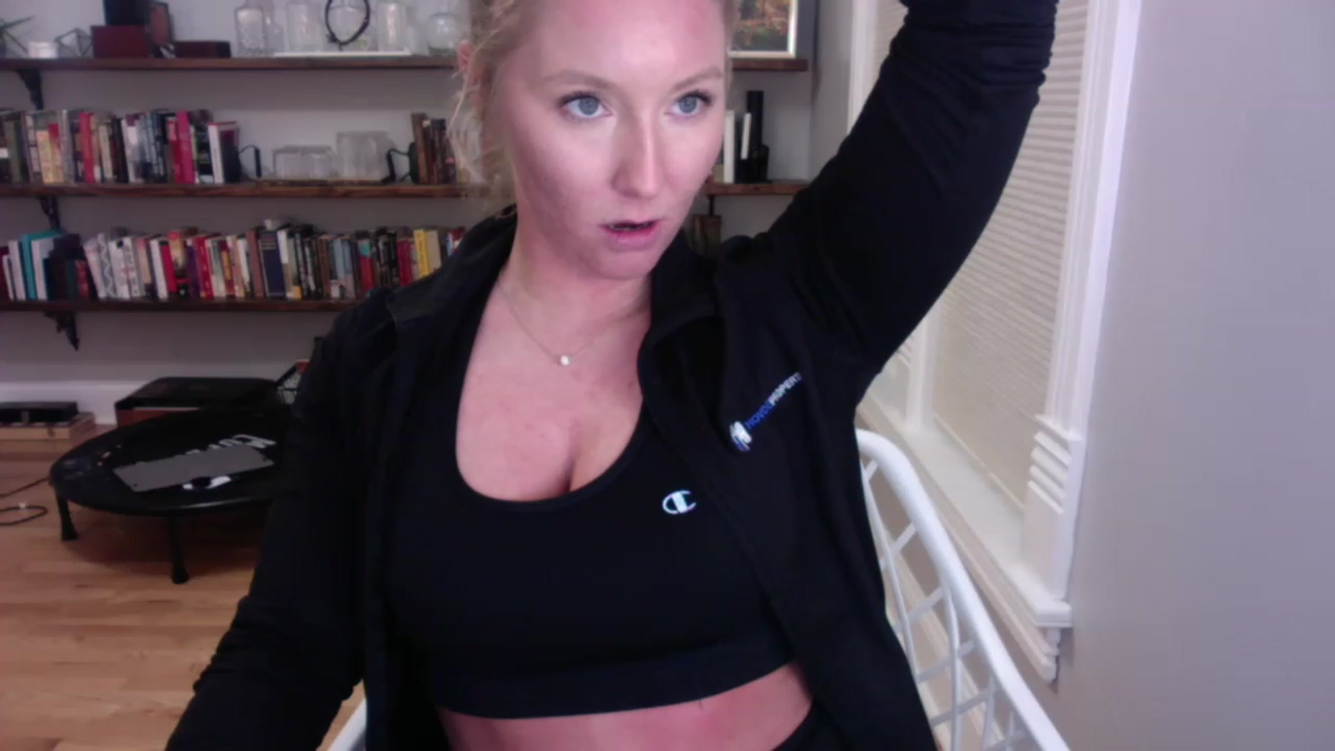 Gallery image thumbnail from BendyBlonde1's myfreecams stream on, 01/04/2023, 06:44 image 5 of 20
