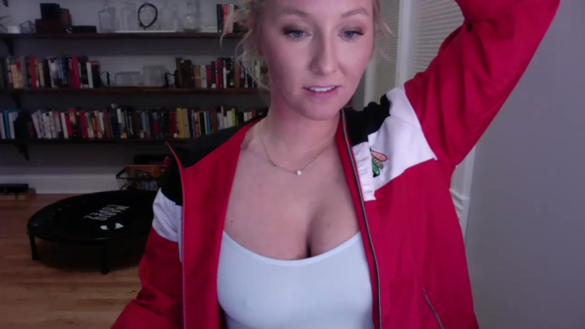 Gallery image thumbnail from BendyBlonde1's myfreecams stream on, 01/05/2023, 04:34 image 19 of 20
