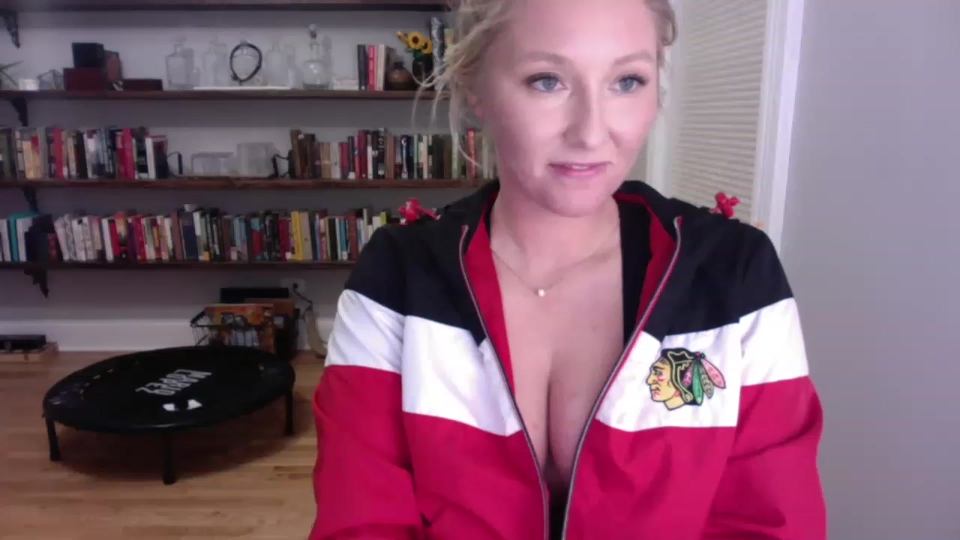 Gallery image thumbnail from BendyBlonde1's myfreecams stream on, 01/05/2023, 04:34 image 3 of 20