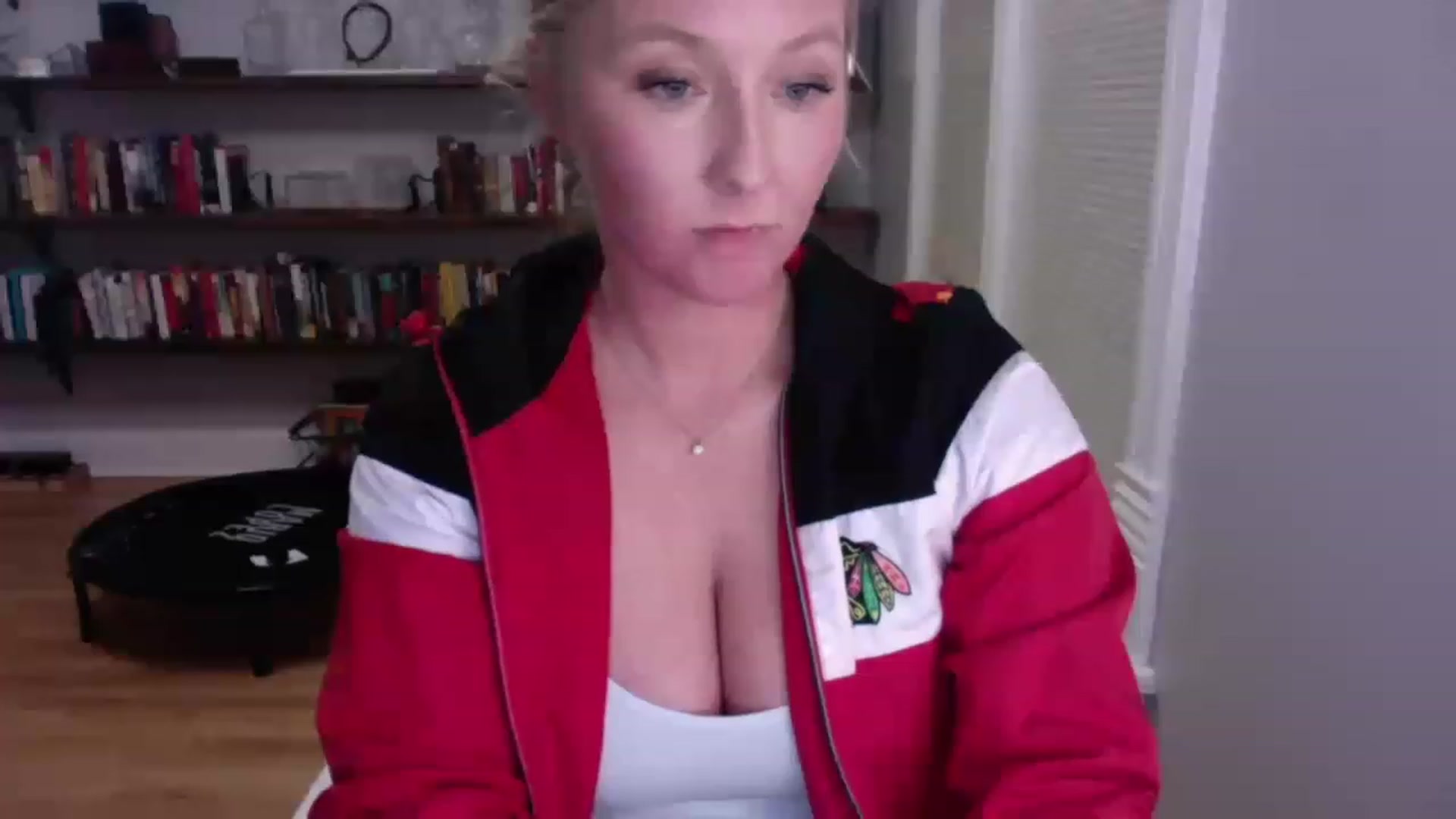 Gallery image thumbnail from BendyBlonde1's myfreecams stream on, 01/05/2023, 06:22 image 2 of 20