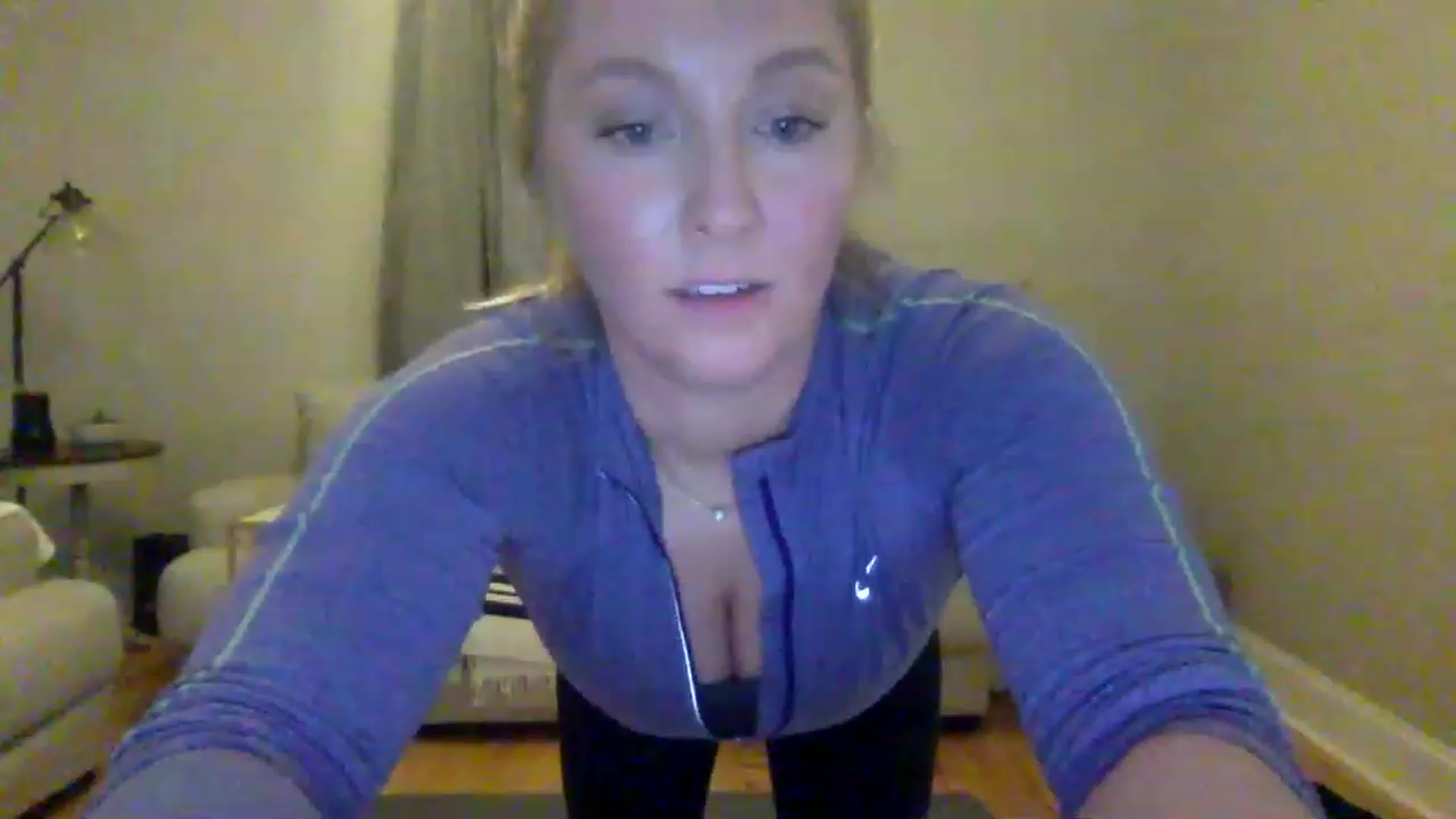 Gallery image thumbnail from BendyBlonde1's myfreecams stream on, 01/06/2023, 24:04 image 14 of 20