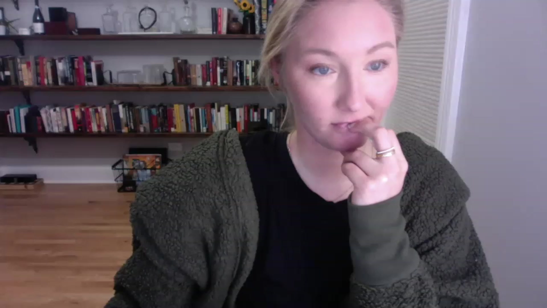 Gallery image thumbnail from BendyBlonde1's myfreecams stream on, 01/10/2023, 01:19 image 2 of 20