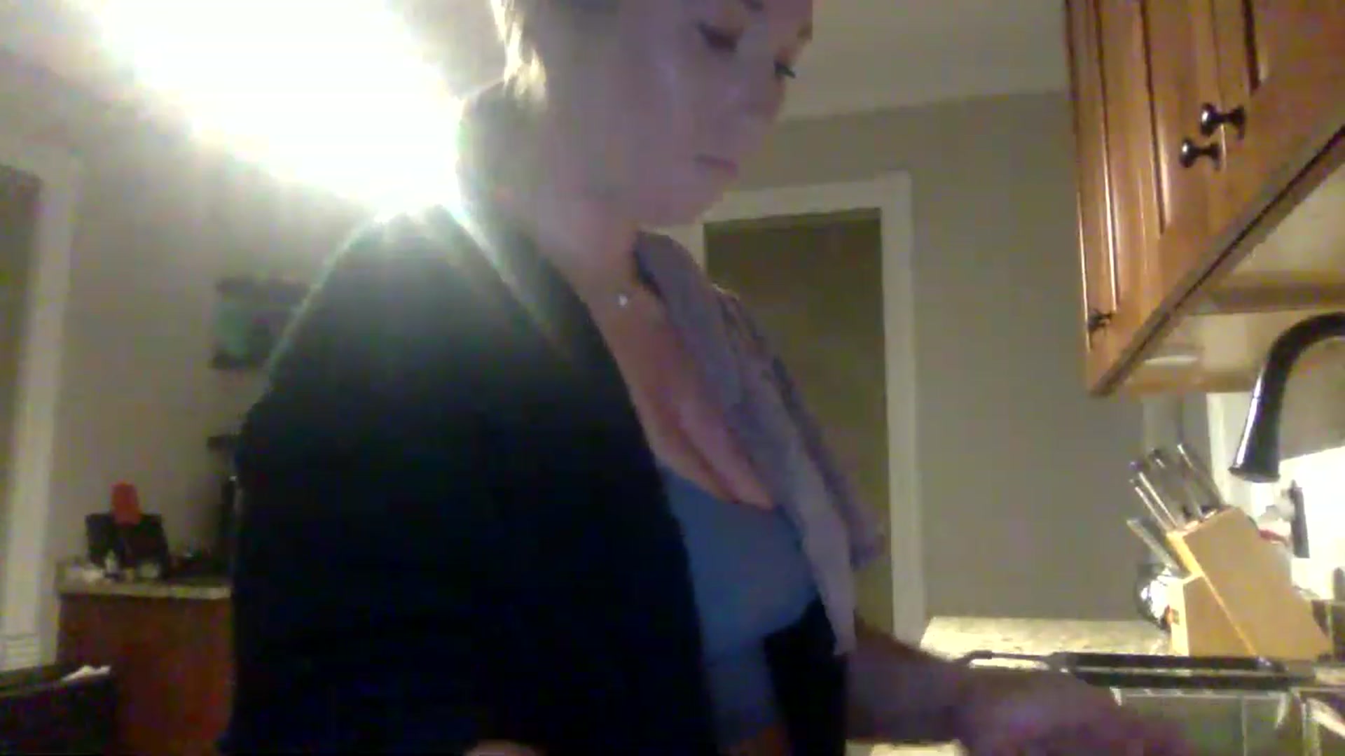 Gallery image thumbnail from BendyBlonde1's myfreecams stream on, 01/18/2023, 01:54 image 20 of 20