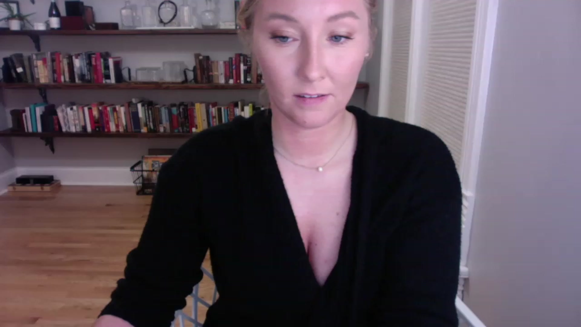 Gallery image thumbnail from BendyBlonde1's myfreecams stream on, 01/18/2023, 01:54 image 6 of 20