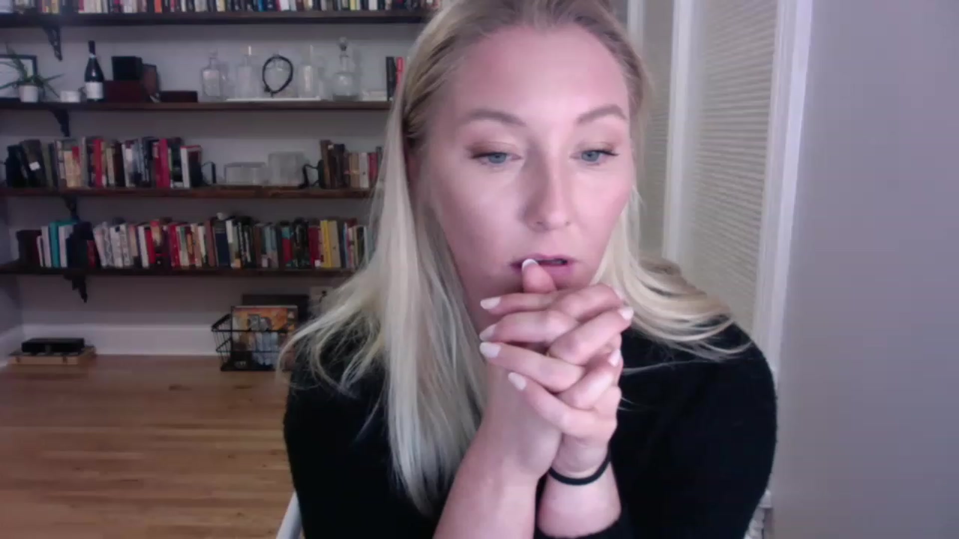 Gallery image thumbnail from BendyBlonde1's myfreecams stream on, 01/18/2023, 01:54 image 7 of 20