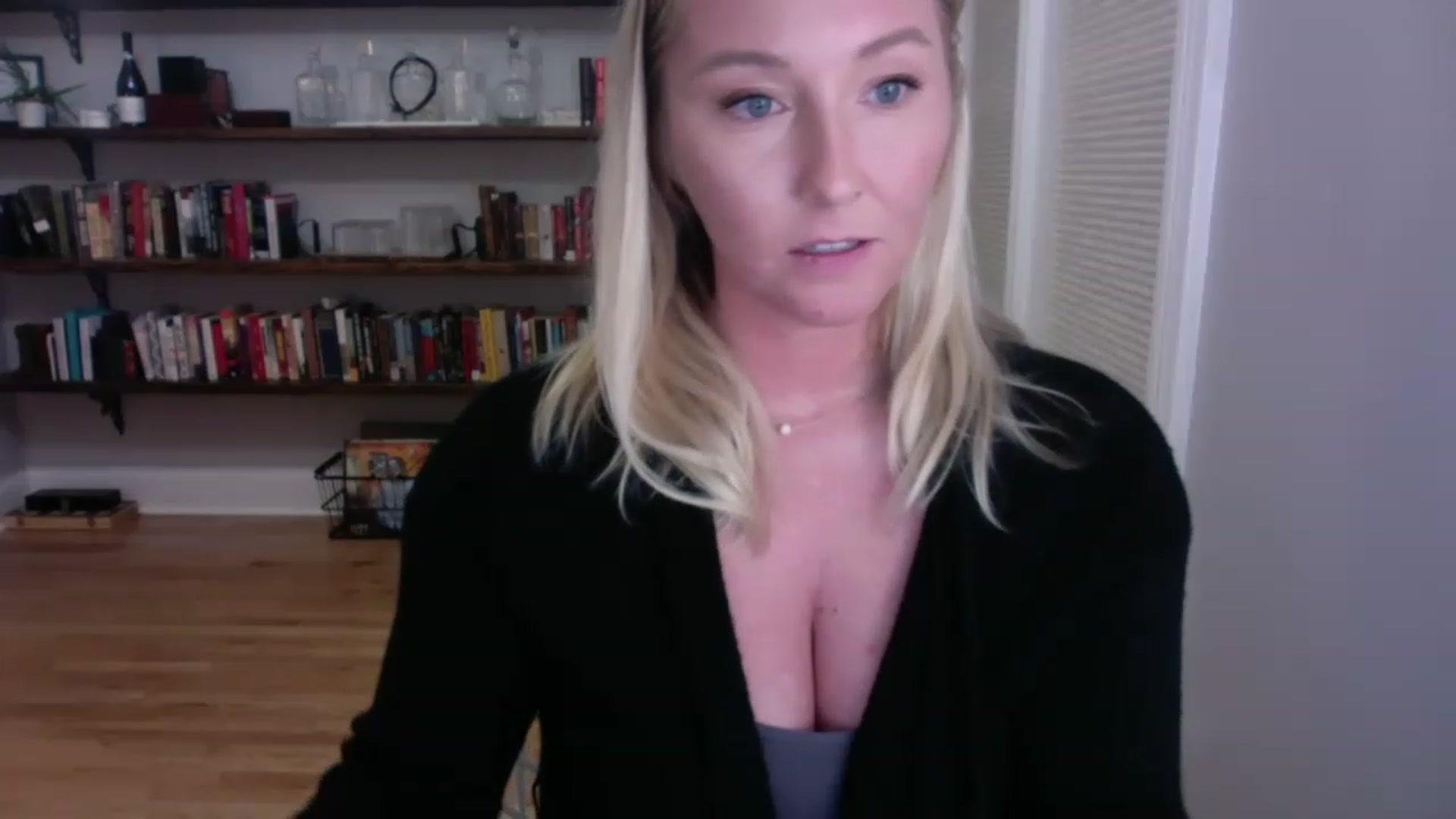 Gallery image thumbnail from BendyBlonde1's myfreecams stream on, 01/18/2023, 01:54 image 14 of 20