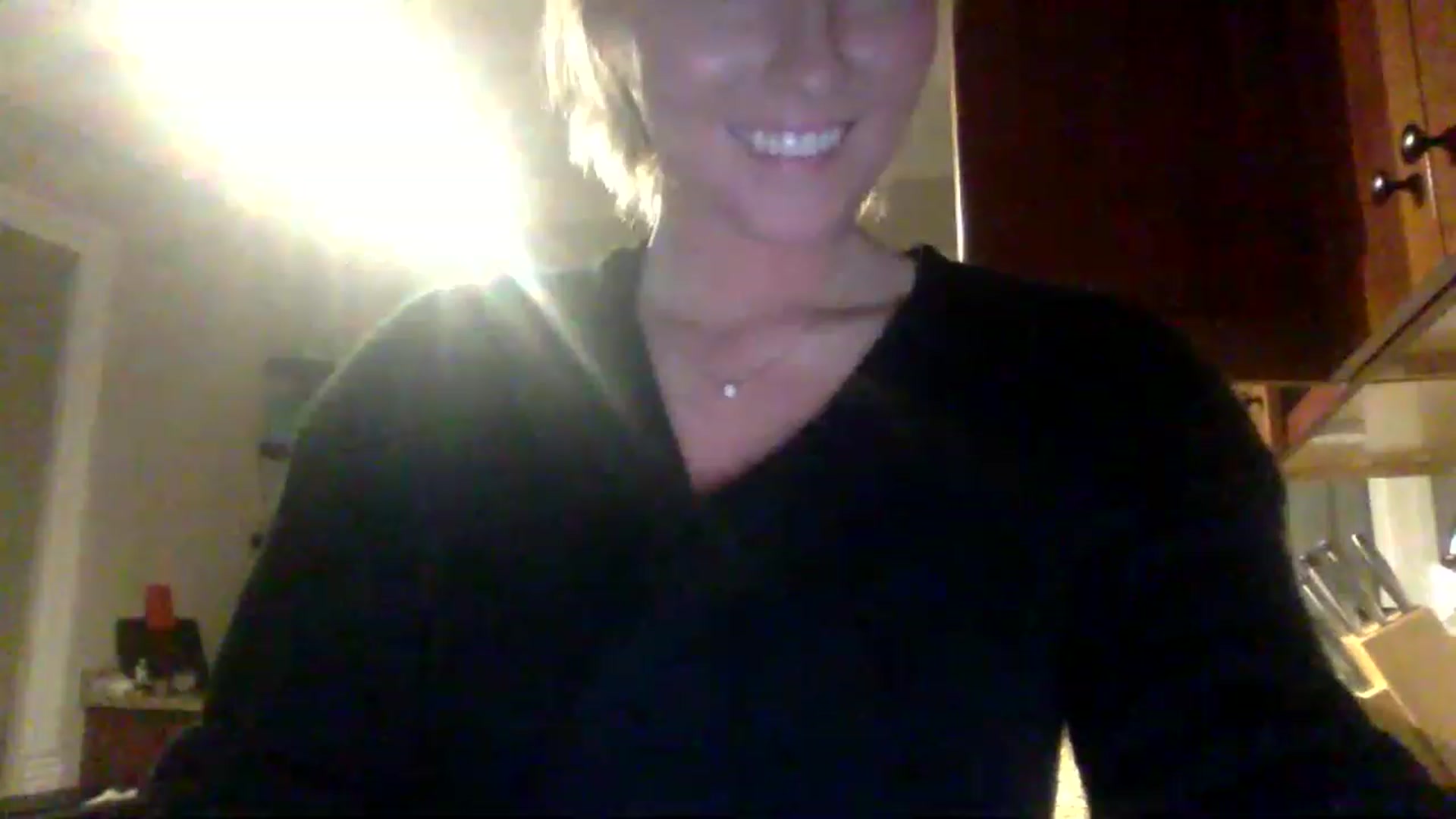 Gallery image thumbnail from BendyBlonde1's myfreecams stream on, 01/18/2023, 02:26 image 4 of 20
