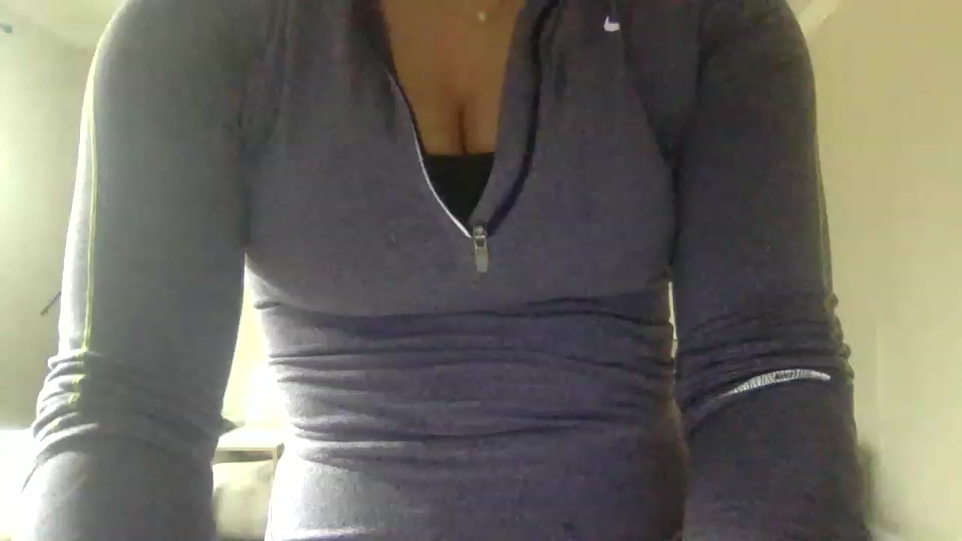 Gallery image thumbnail from BendyBlonde1's myfreecams stream on, 01/18/2023, 19:36 image 18 of 20