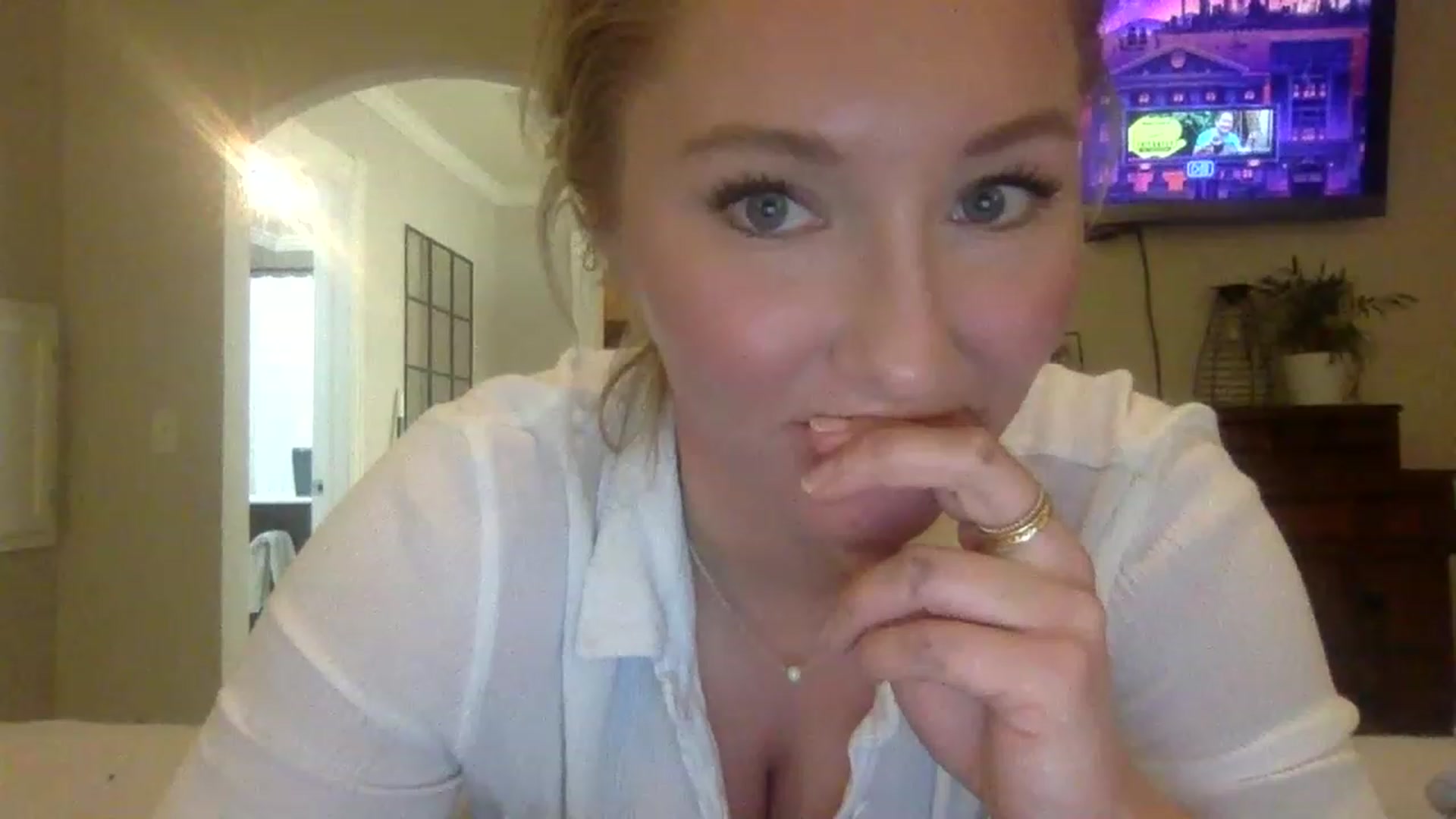 Gallery image thumbnail from BendyBlonde1's myfreecams stream on, 01/19/2023, 23:50 image 20 of 20