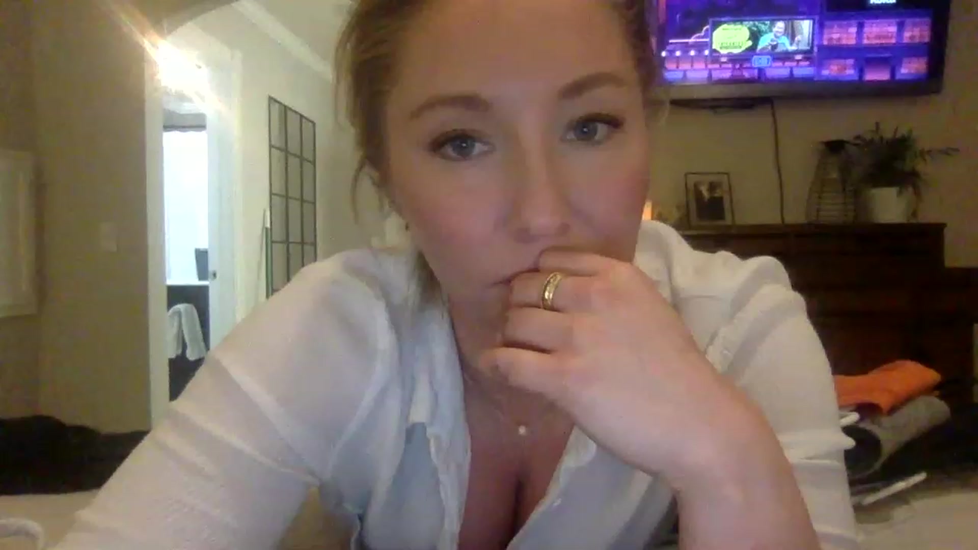 Gallery image thumbnail from BendyBlonde1's myfreecams stream on, 01/19/2023, 23:50 image 18 of 20